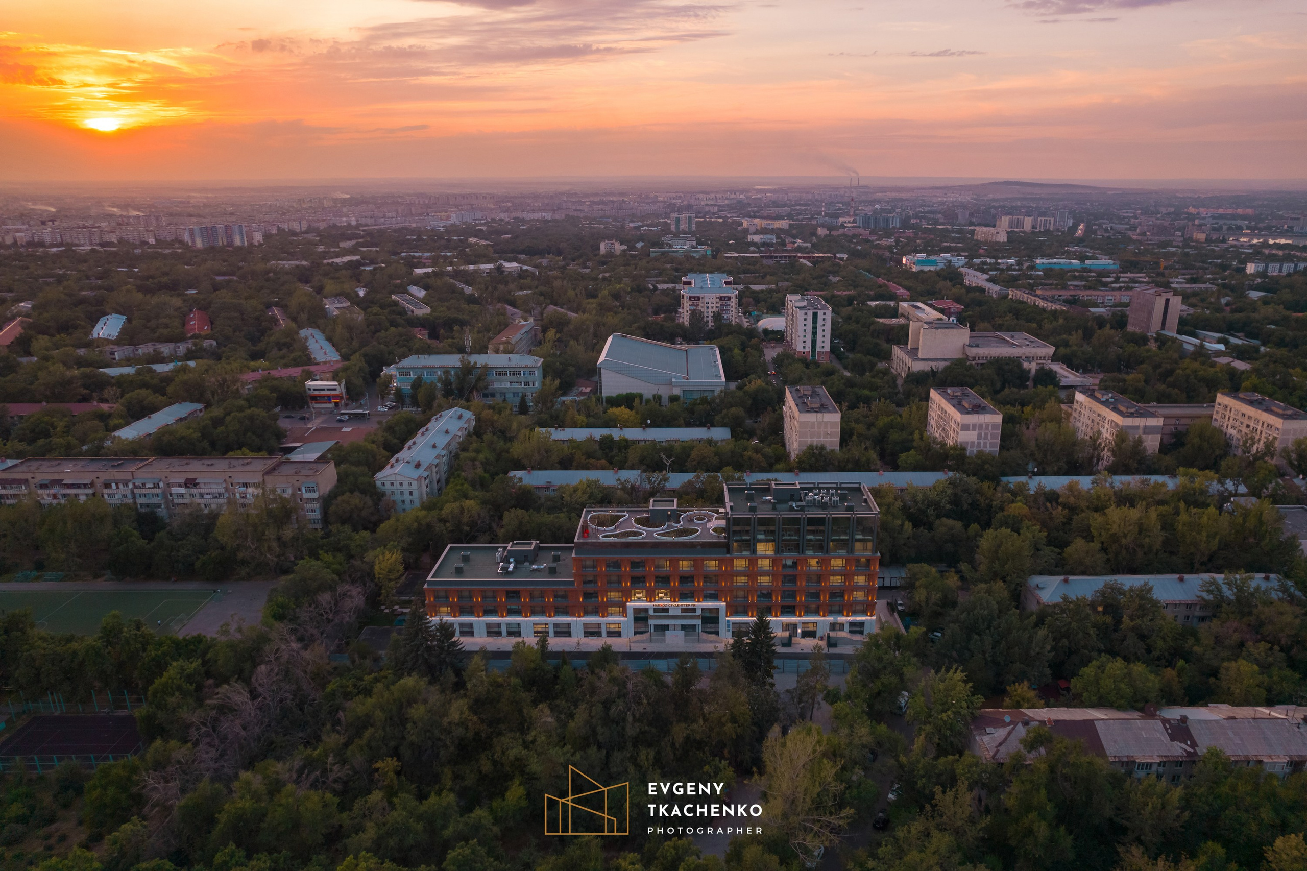 Общежитие университета NarXoz в Алматы. Архитектурный и интерьерный фотограф в Казахстане