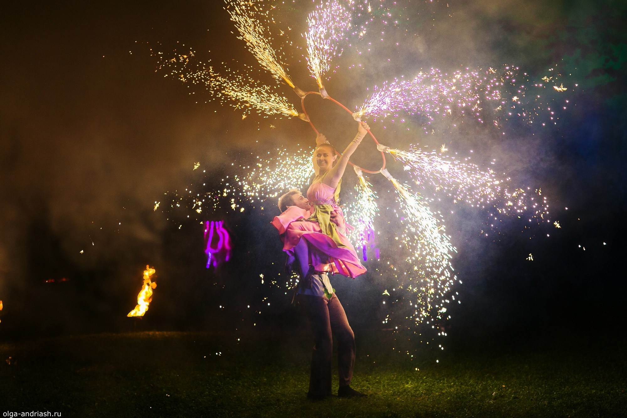 Вечерняя выездная регистрация. Семейный, портретный и свадебный фотограф в Санкт-Петербурге и Москве