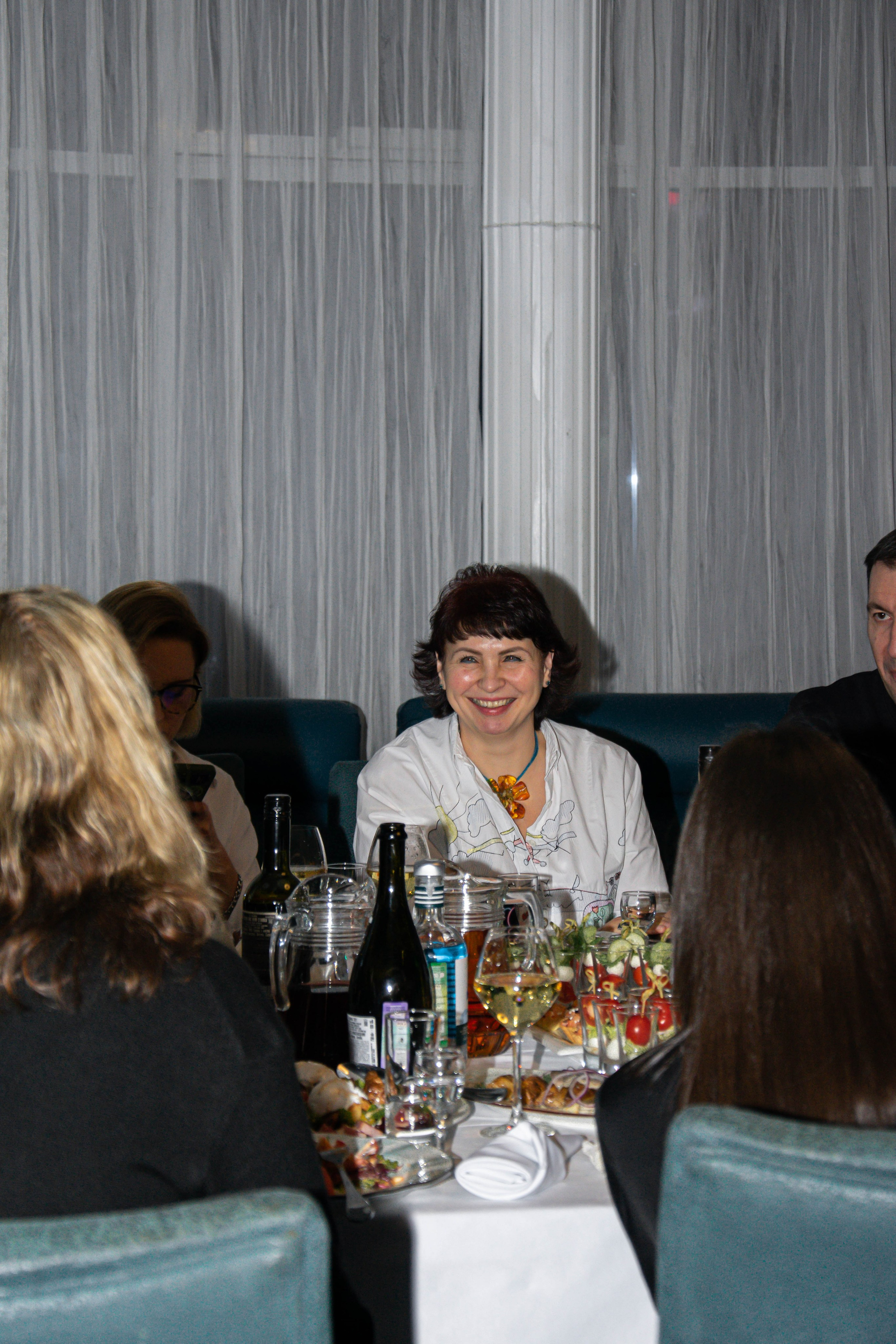 Корпоратив. Женский фотограф в Людиново и Киров