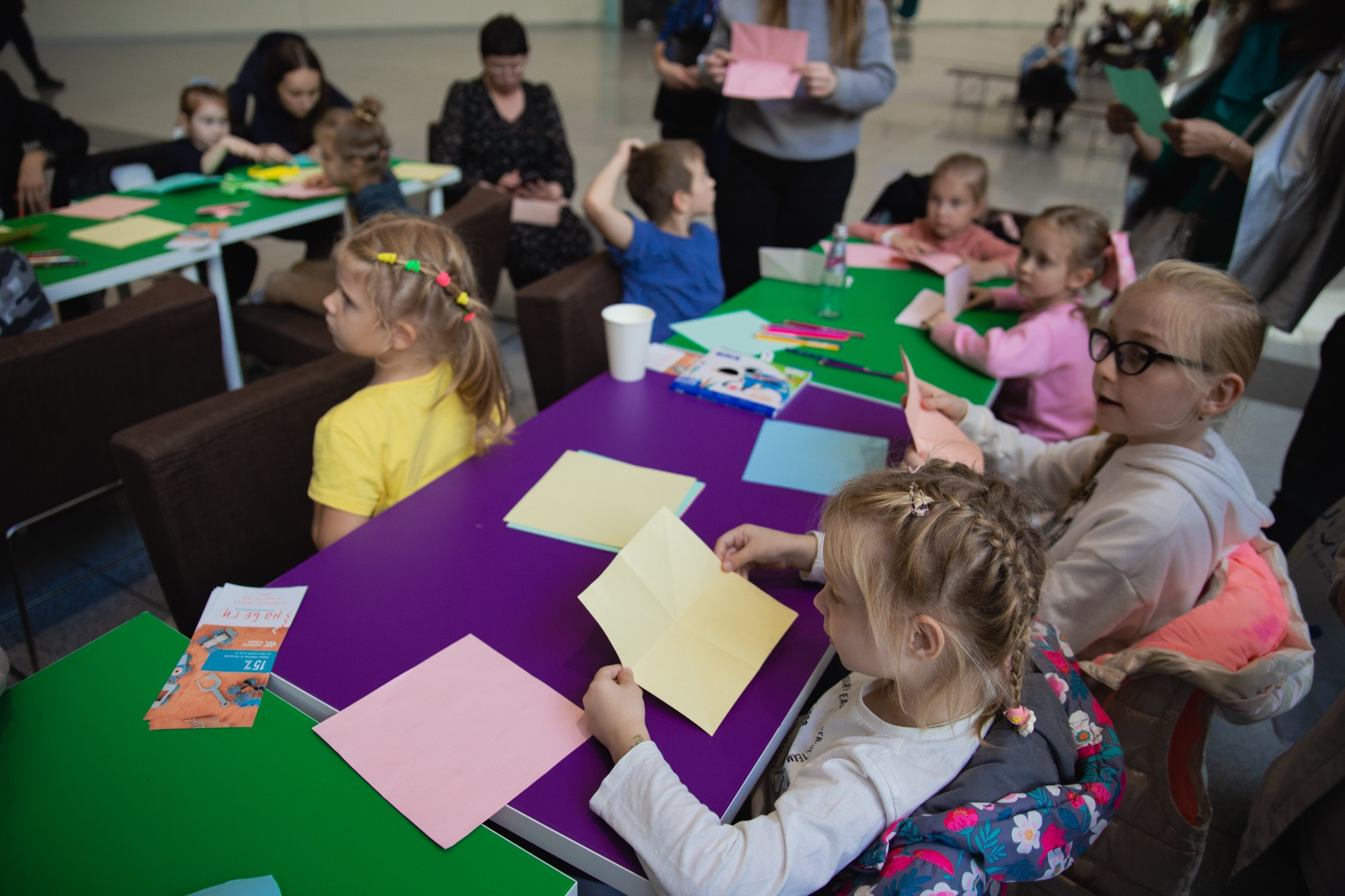 Сказка в ТЦ Океания. Репортажный и концертный фотограф в Москве Анастасия Осень