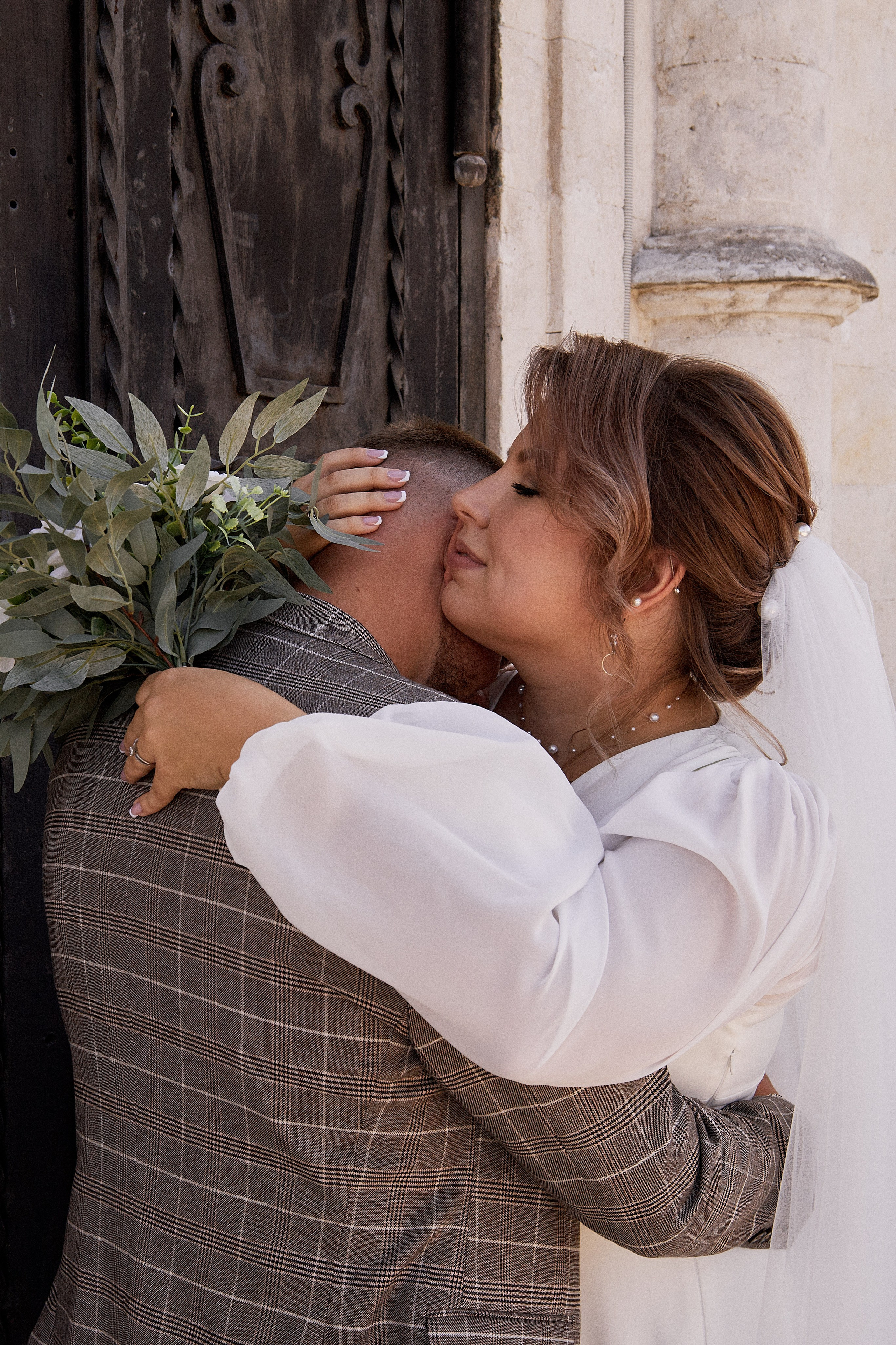 Алевтина и Дмитрий. Владимирский храм. Фотограф лавстори Москва/МО Приятелева Ангелина