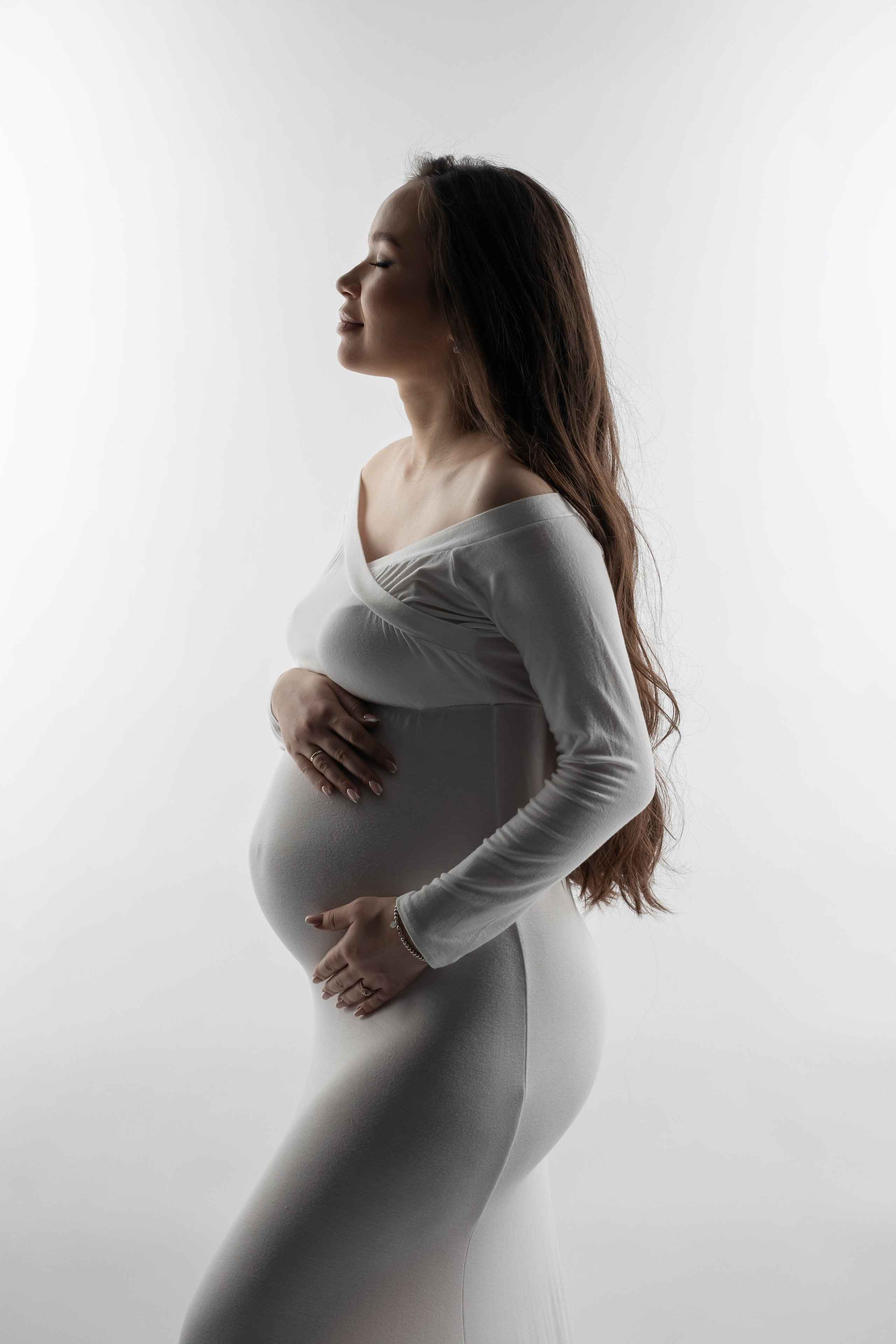 Глубокая ретушь. Демидова Натали, фотограф беременности и материнства г. Астана