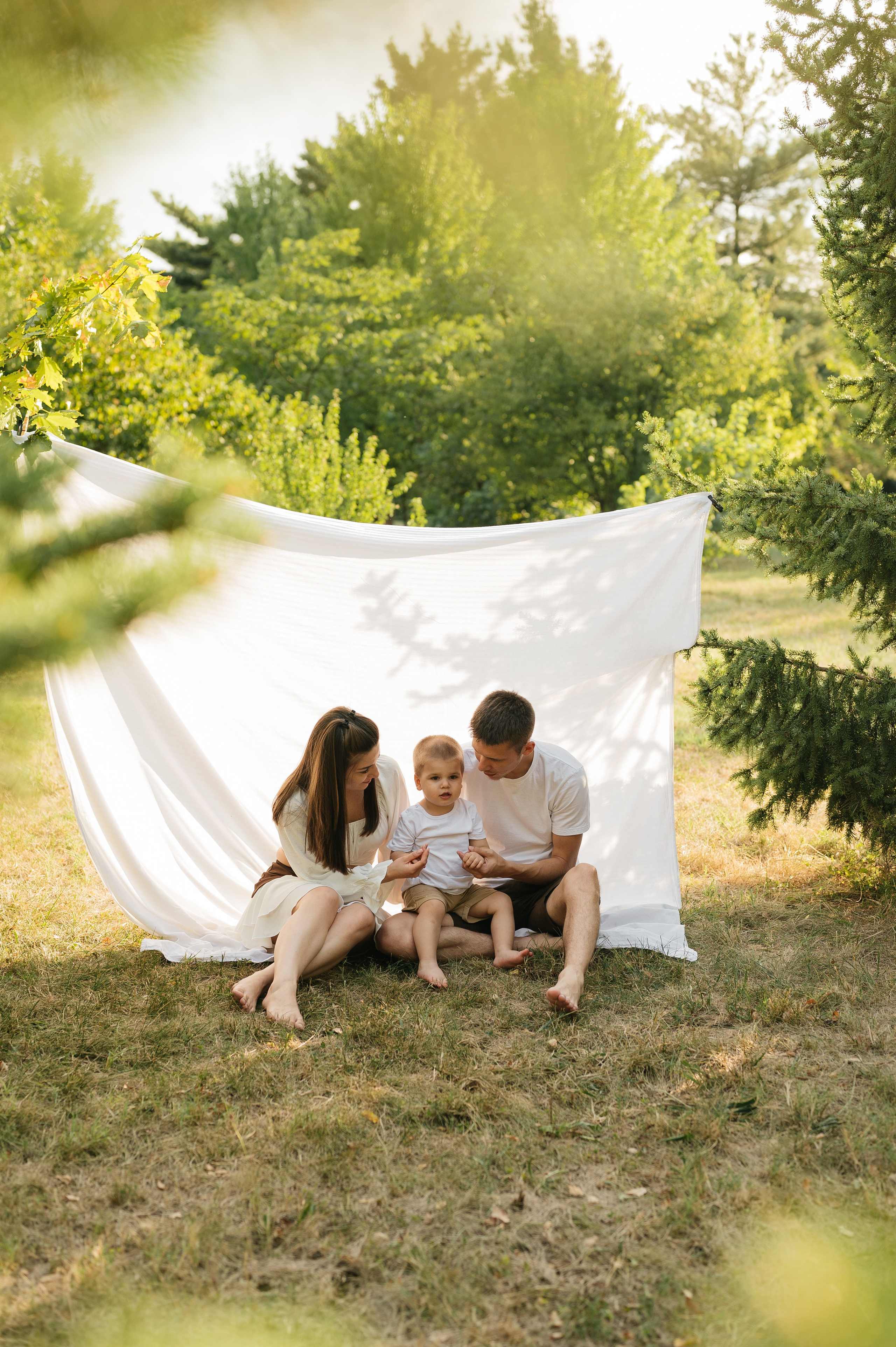 Летняя семейная фотосессия в парке. Свадебный и семейный фотограф в Краснодаре Алина Мельник