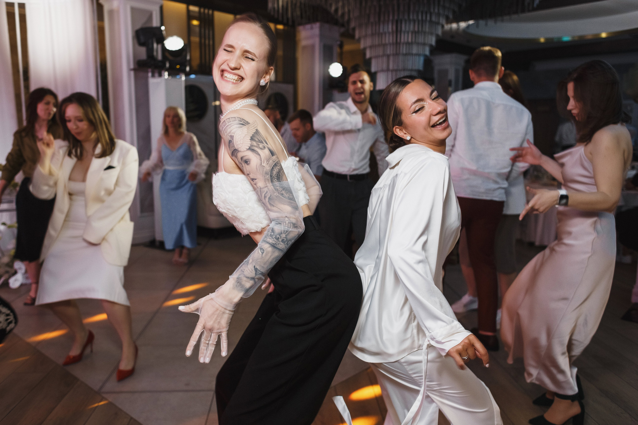 Свадебный фотограф в Таганроге — съёмка Дениса и Маши в Golden Horse | Бакарюк Антон. Свадебный и семейный фотограф в Таганроге Бакарюк Антон