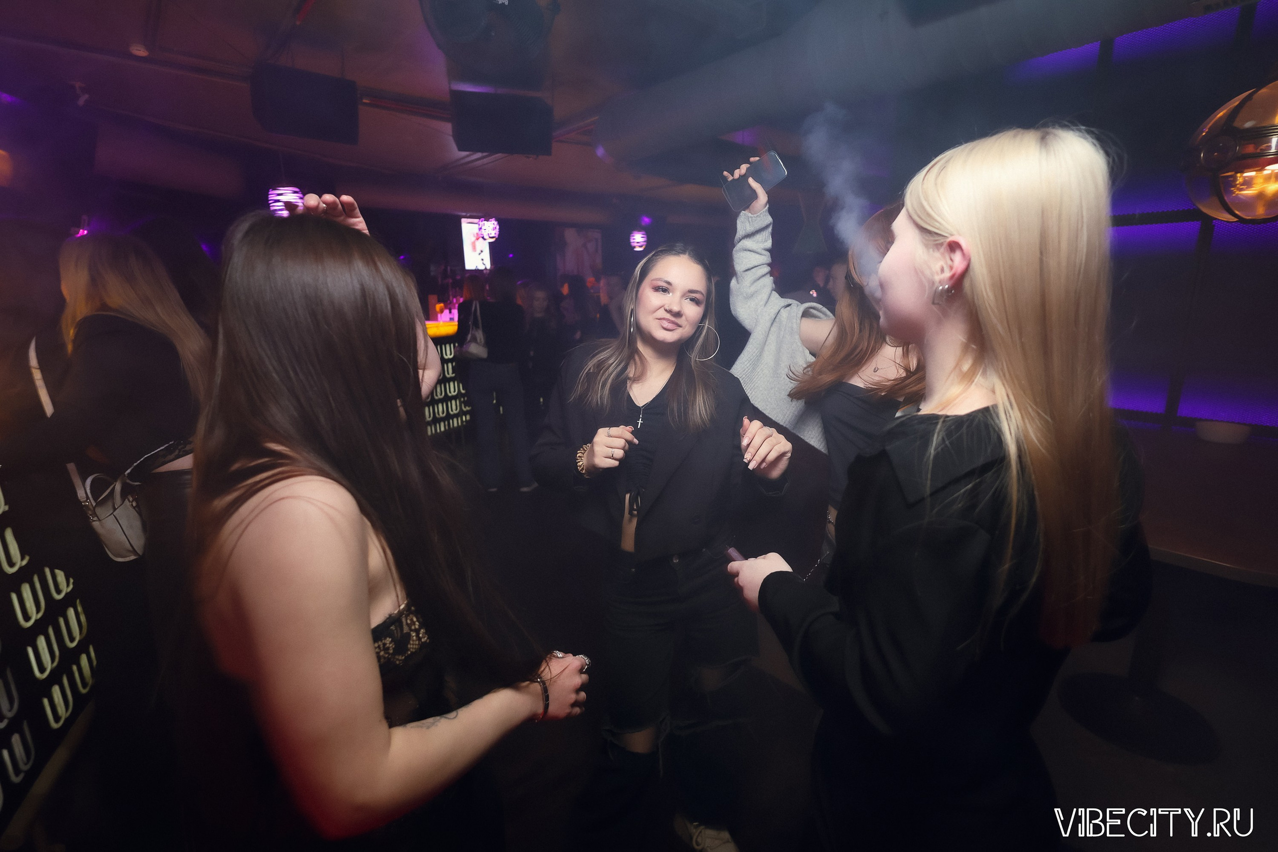 DOUBLE U. VIBECITY.RU Вайб Сити Ру Фоторепортажи Фотоотчеты Калининград