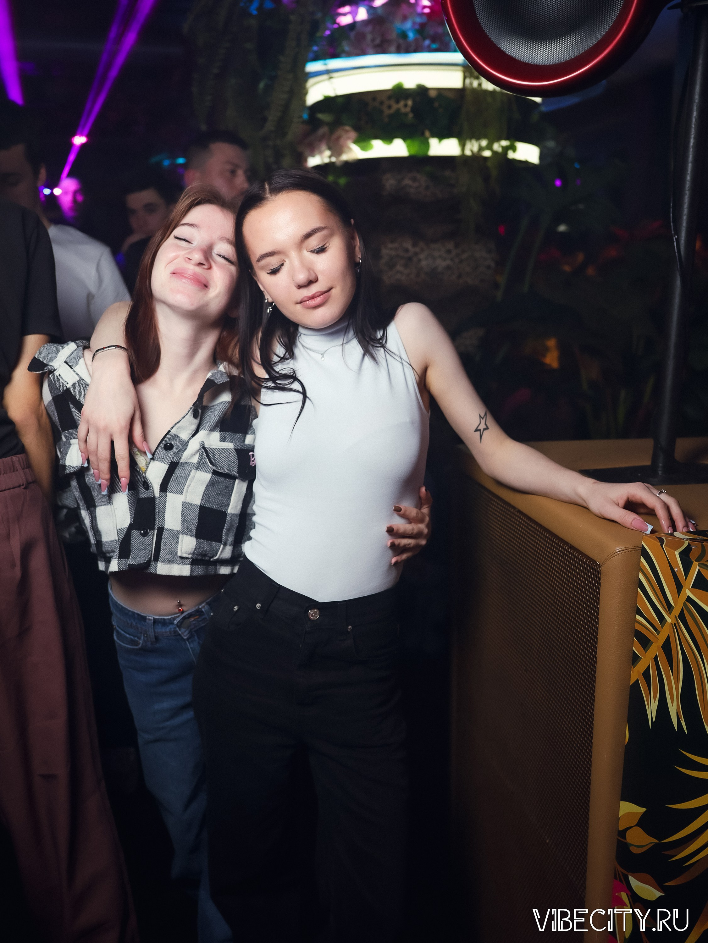 DOUBLE U. VIBECITY.RU Вайб Сити Ру Фоторепортажи Фотоотчеты Калининград