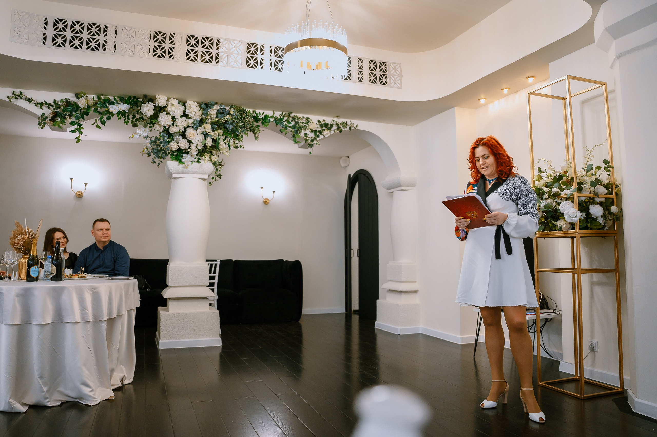 Поэтический вечер Ольги Любимовой. Свадебный и просто хороший фотограф в Челябинске