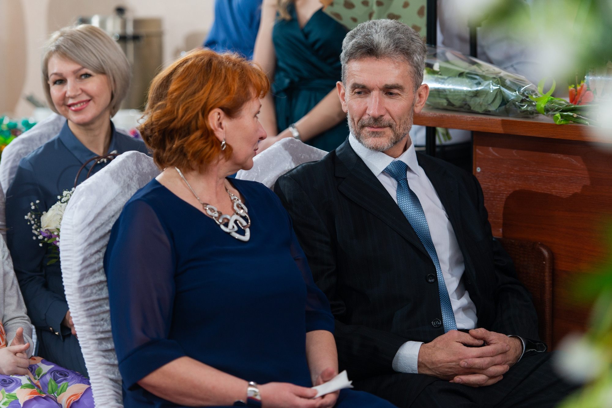 Студийная зимняя свадьба. Свадебный и семейный фотограф в Омске Мормулев Михаил