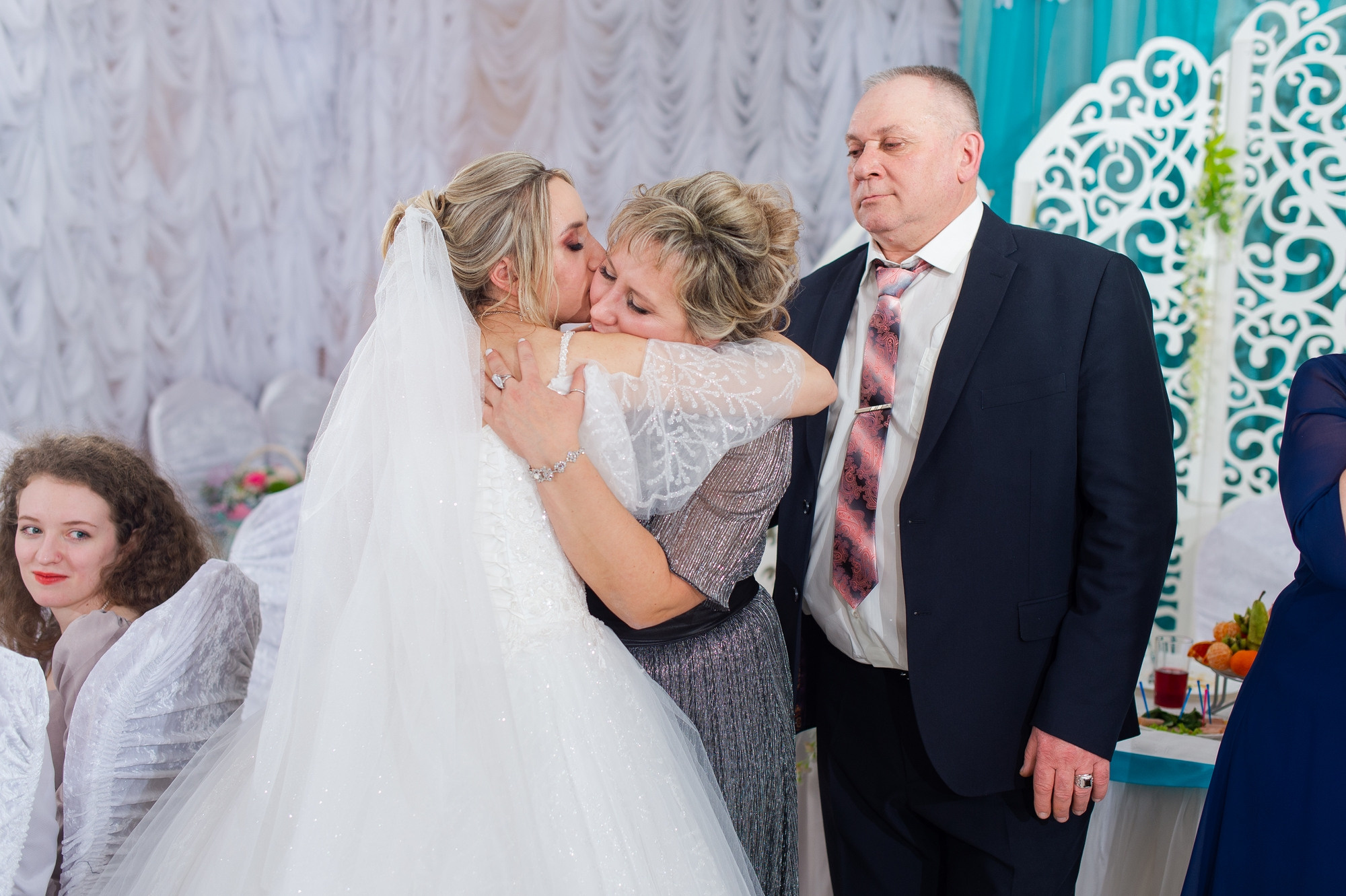 Студийная зимняя свадьба. Свадебный и семейный фотограф в Омске Мормулев Михаил