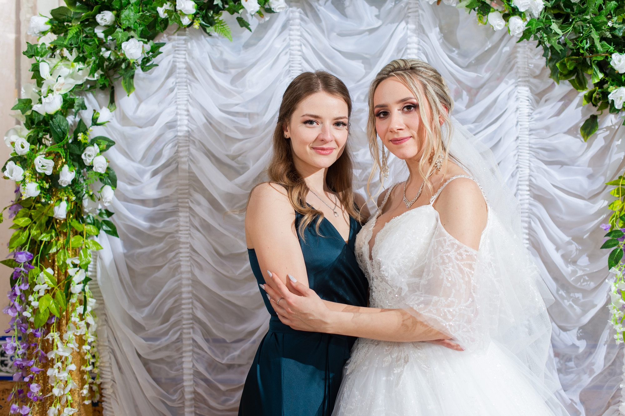 Студийная зимняя свадьба. Свадебный и семейный фотограф в Омске Мормулев Михаил