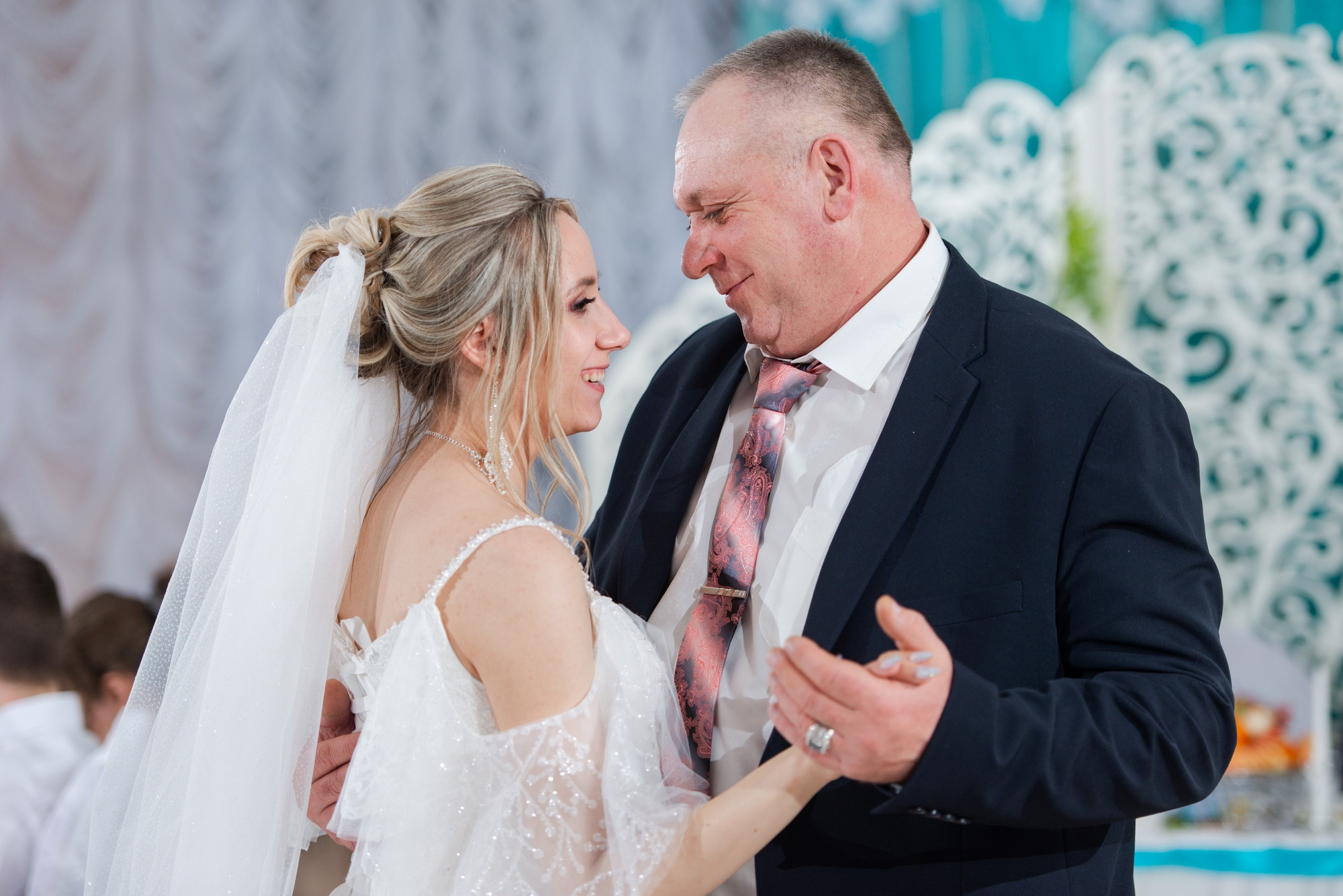 Студийная зимняя свадьба. Свадебный и семейный фотограф в Омске Мормулев Михаил