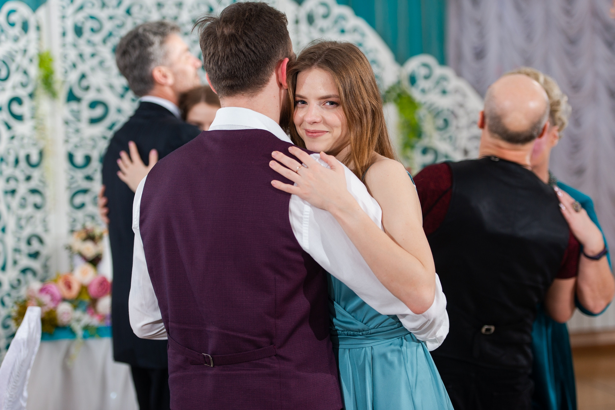 Студийная зимняя свадьба. Свадебный и семейный фотограф в Омске Мормулев Михаил