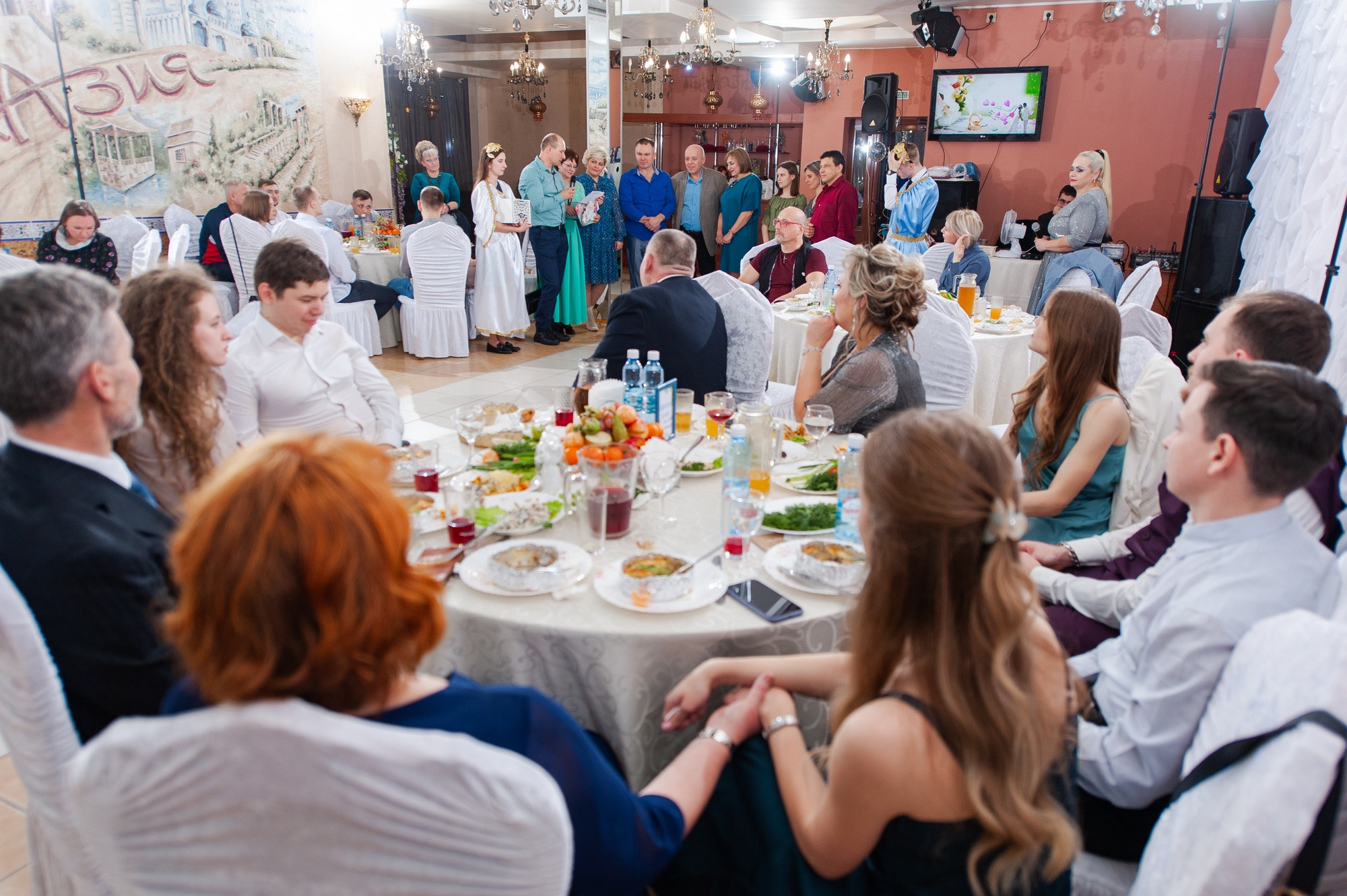 Студийная зимняя свадьба. Свадебный и семейный фотограф в Омске Мормулев Михаил