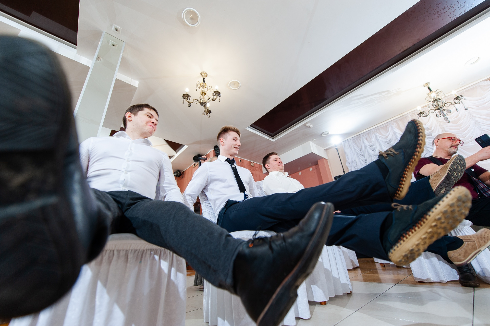 Студийная зимняя свадьба. Свадебный и семейный фотограф в Омске Мормулев Михаил