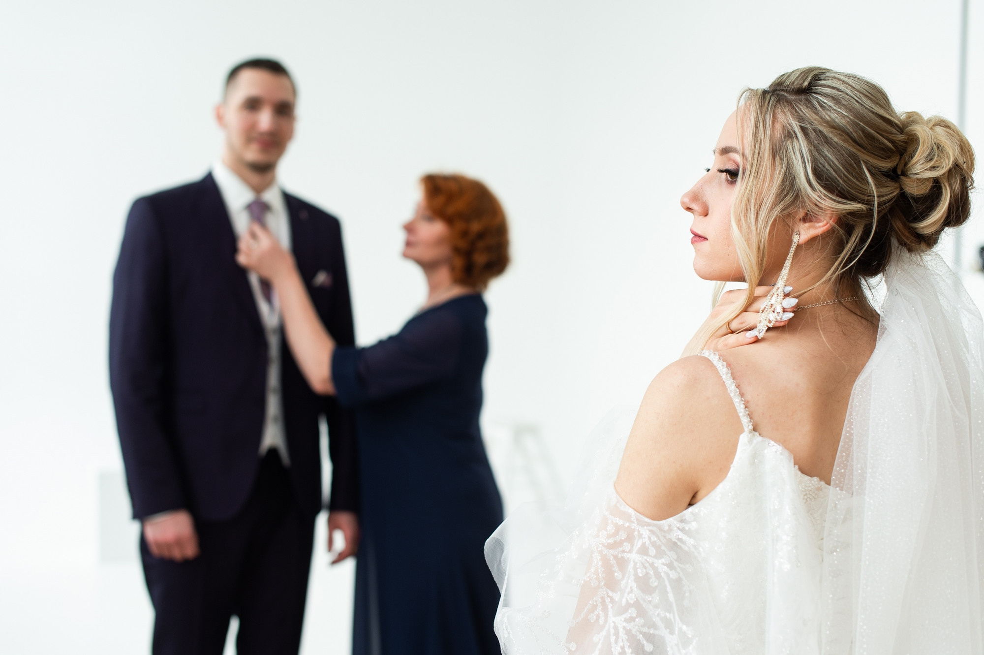 Студийная зимняя свадьба. Свадебный и семейный фотограф в Омске Мормулев Михаил