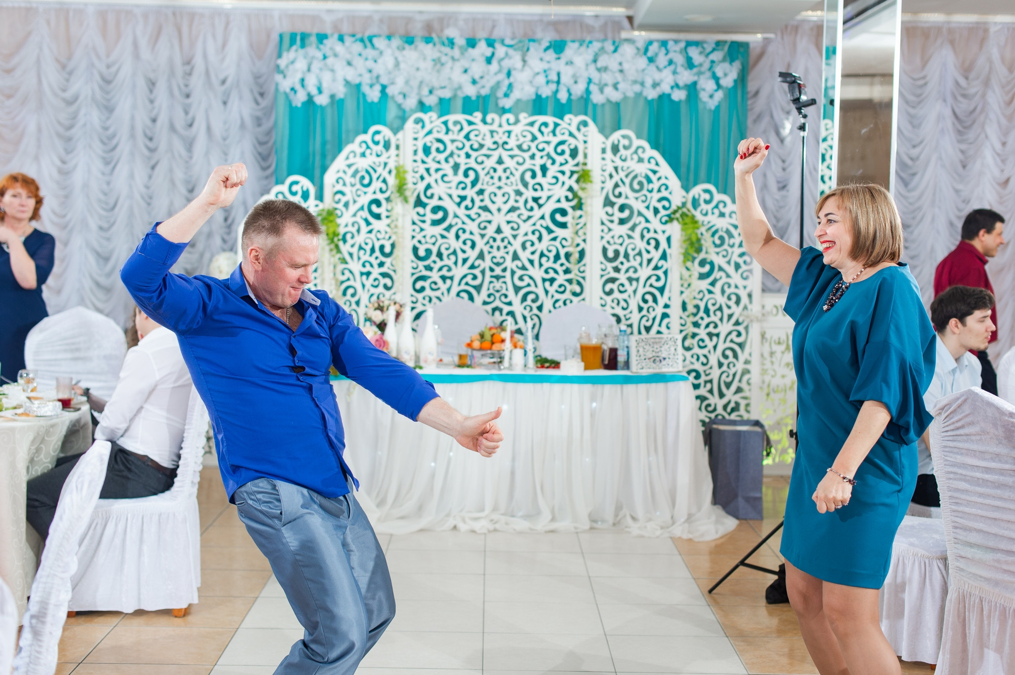 Студийная зимняя свадьба. Свадебный и семейный фотограф в Омске Мормулев Михаил