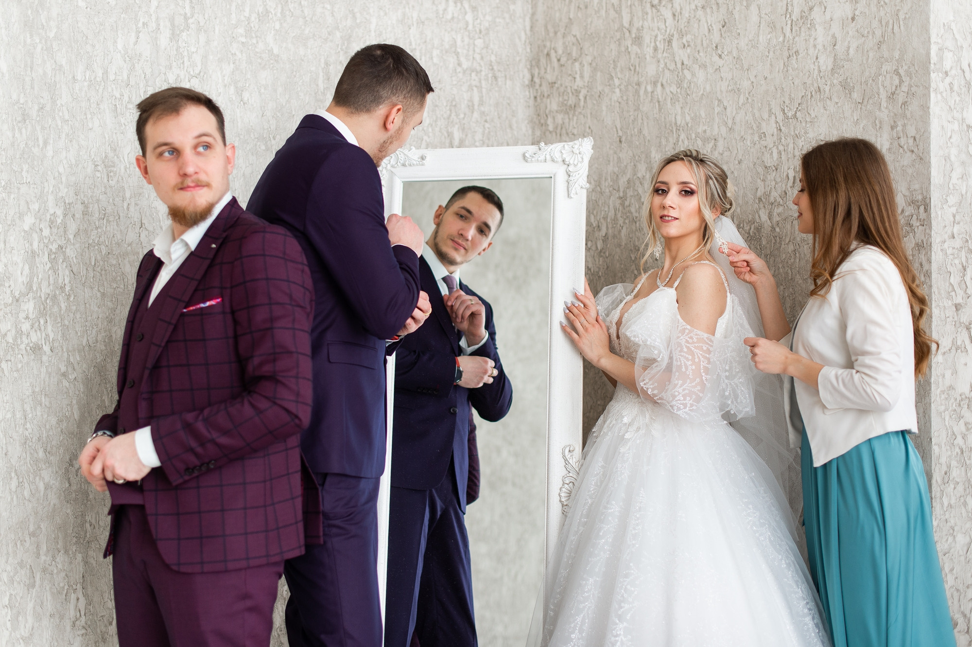 Студийная зимняя свадьба. Свадебный и семейный фотограф в Омске Мормулев Михаил