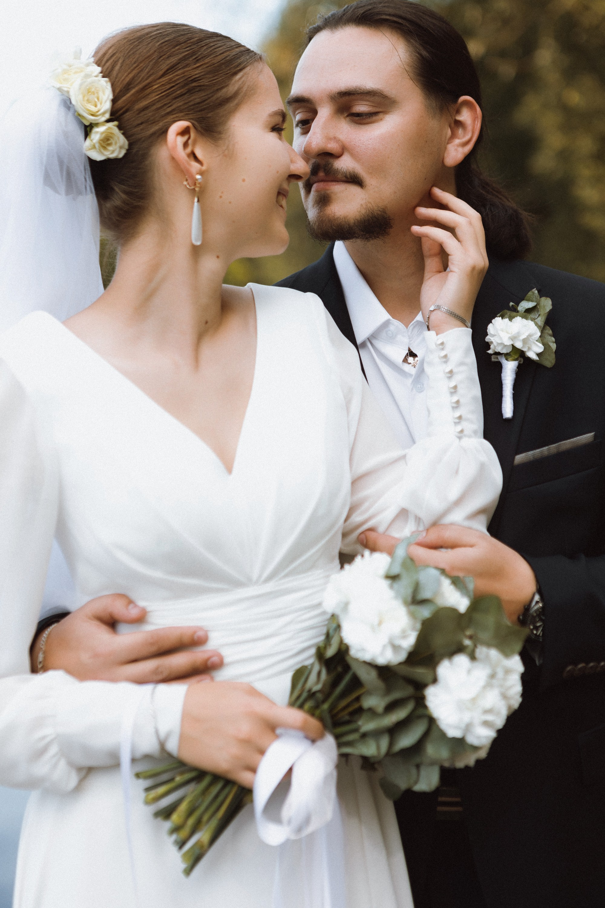 свадебная фотосессия в парке, идеи для фотосессии молодоженов