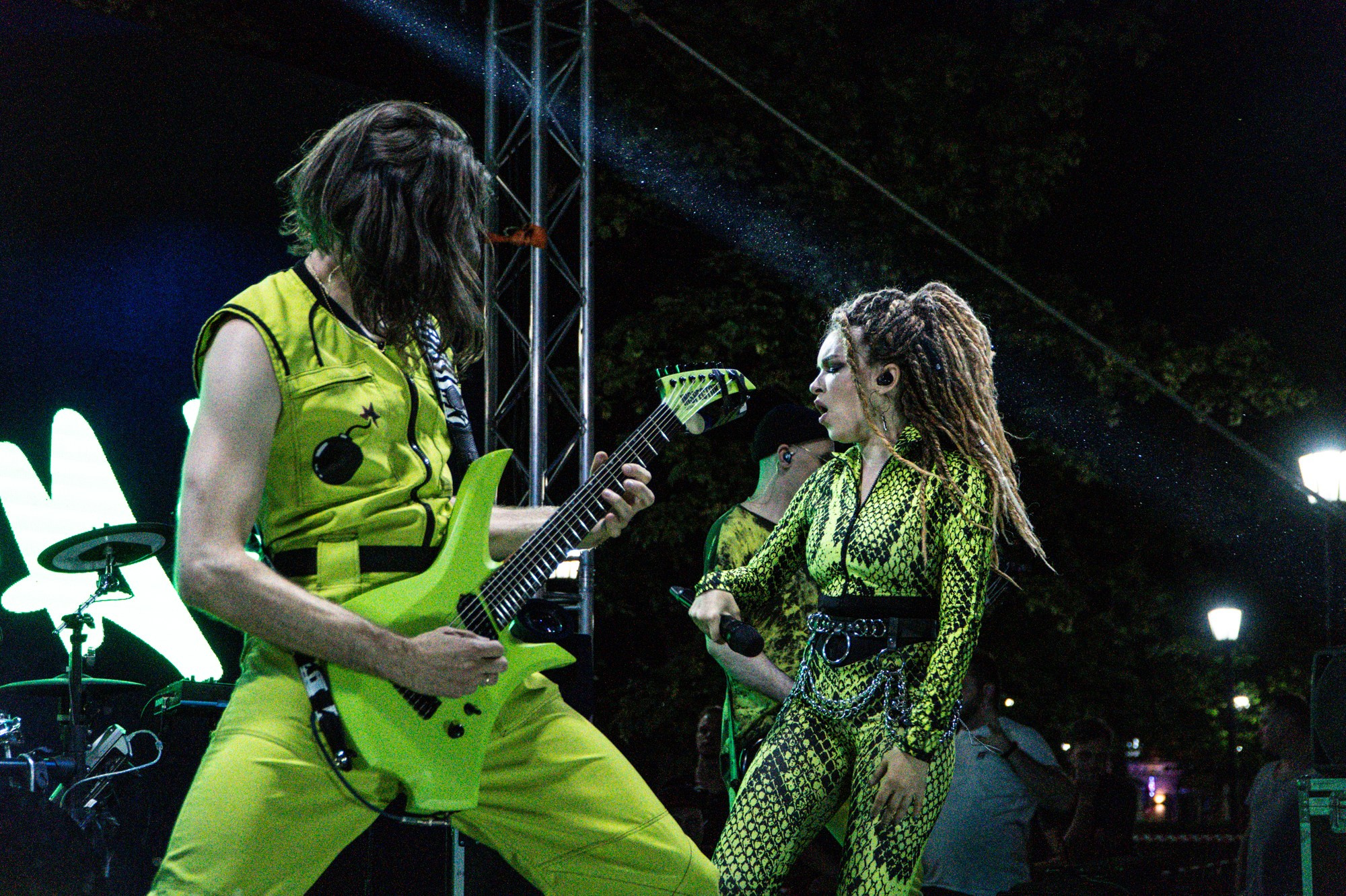 Концерт ко Дню молодёжи 2022. Репортажный, промышленный и маркетплейс-фотограф Дмитрий Чернат