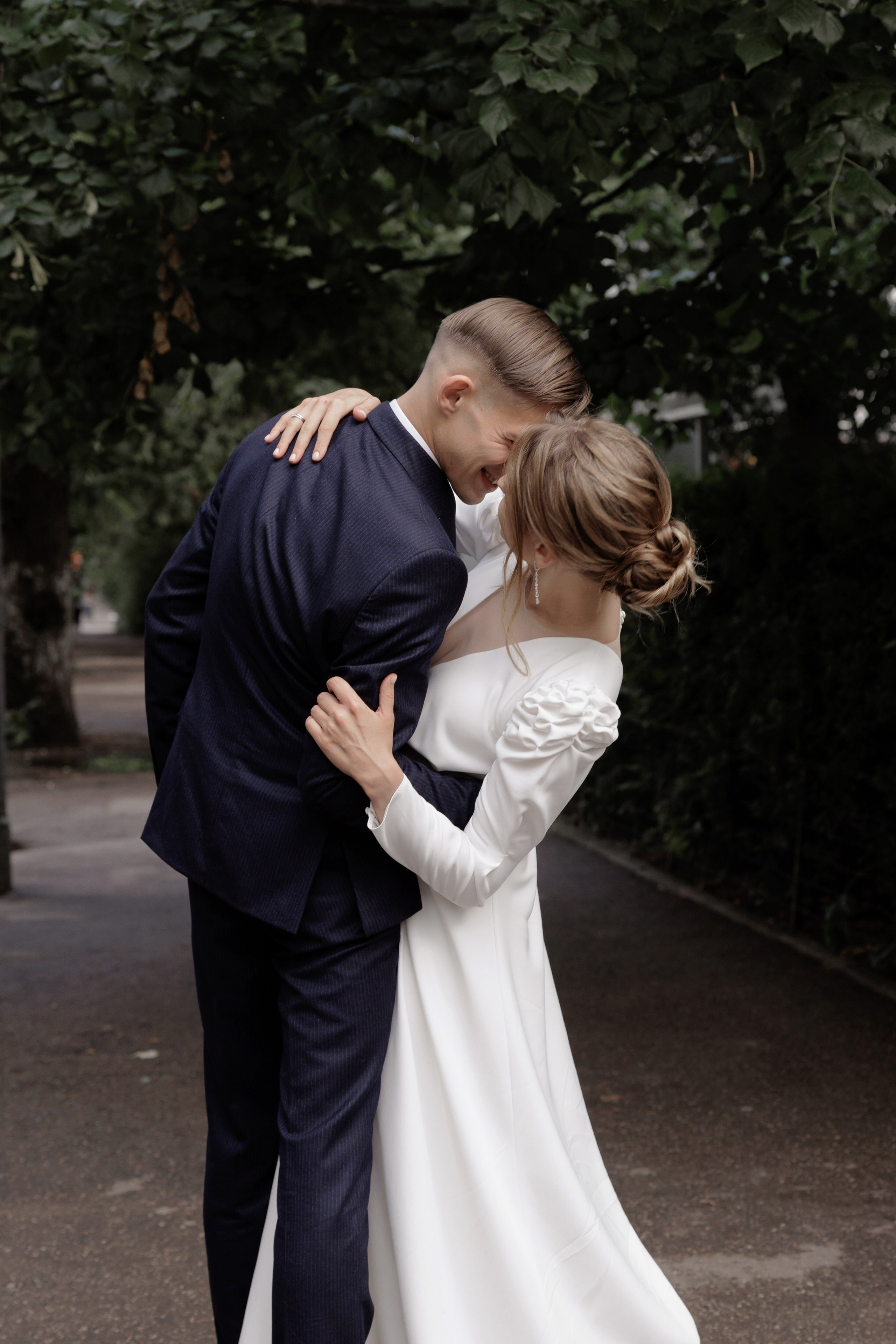 Камерная свадьба в Чайковском. Свадебный фотограф Калининград