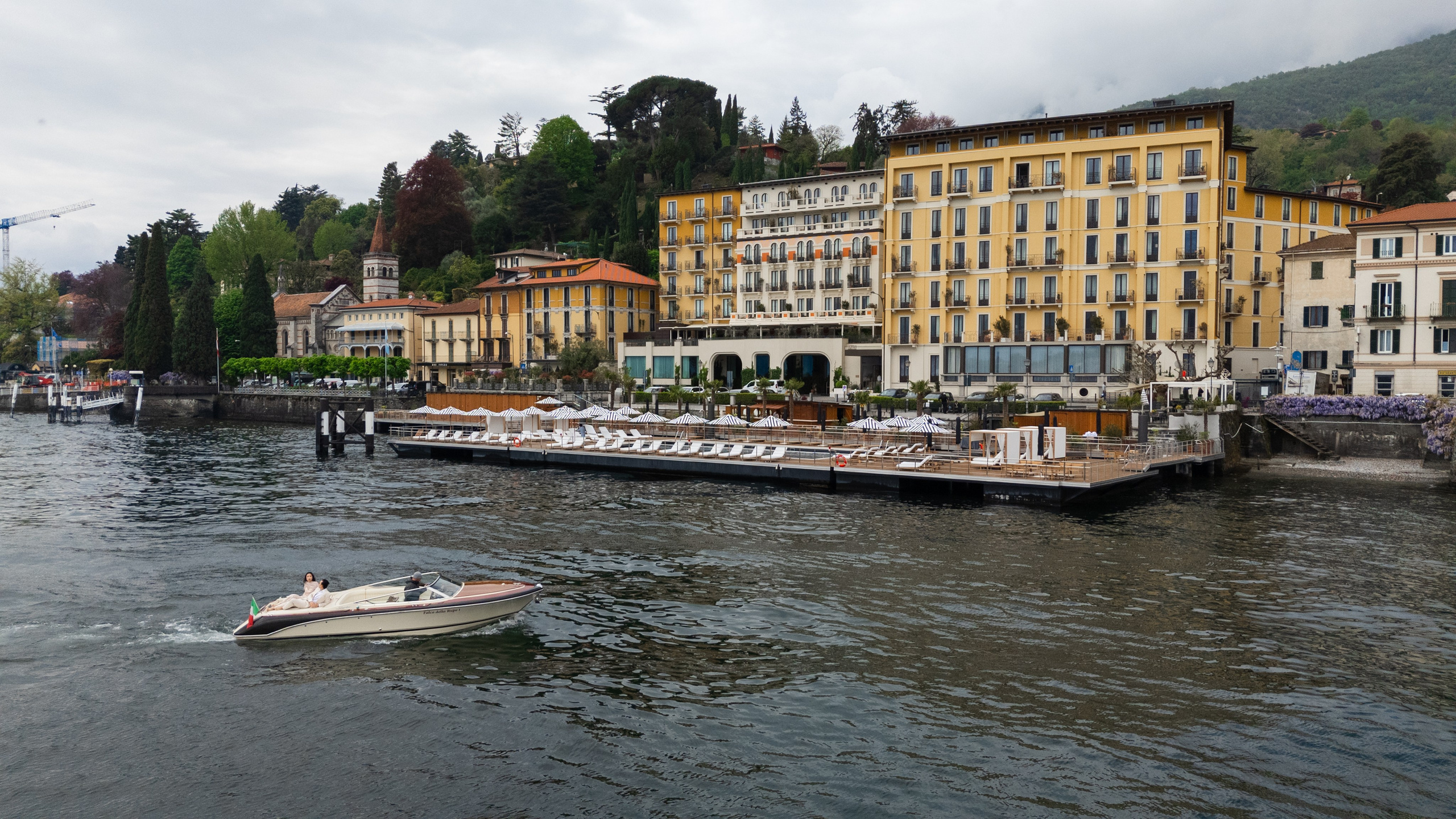 Kristen & husband. Maria Anistratova | Destination Photographer, Videographer & Drone Pilot — Lake Como