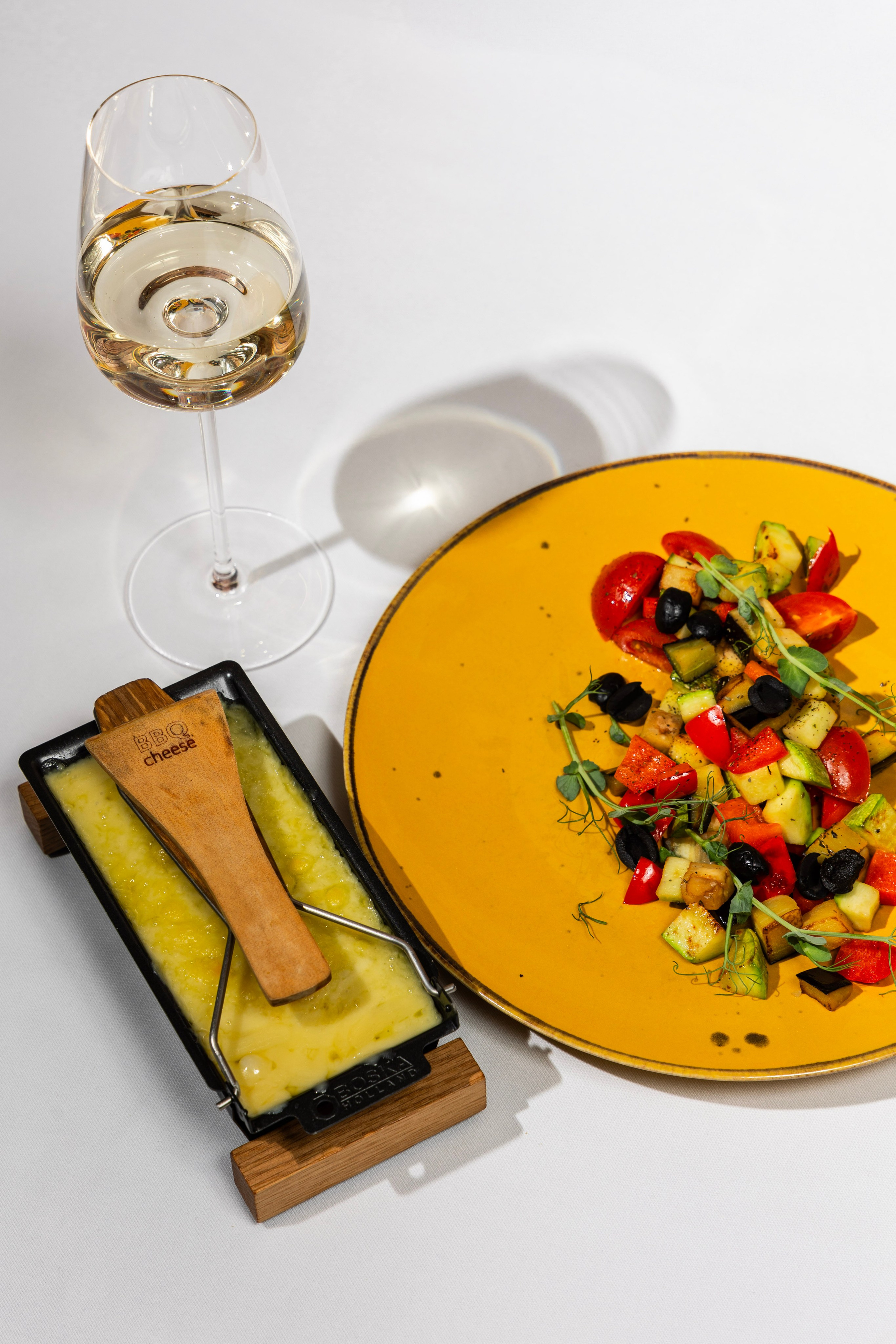 commercial editorial luxurynatural lightrestaurant photography beverage photography