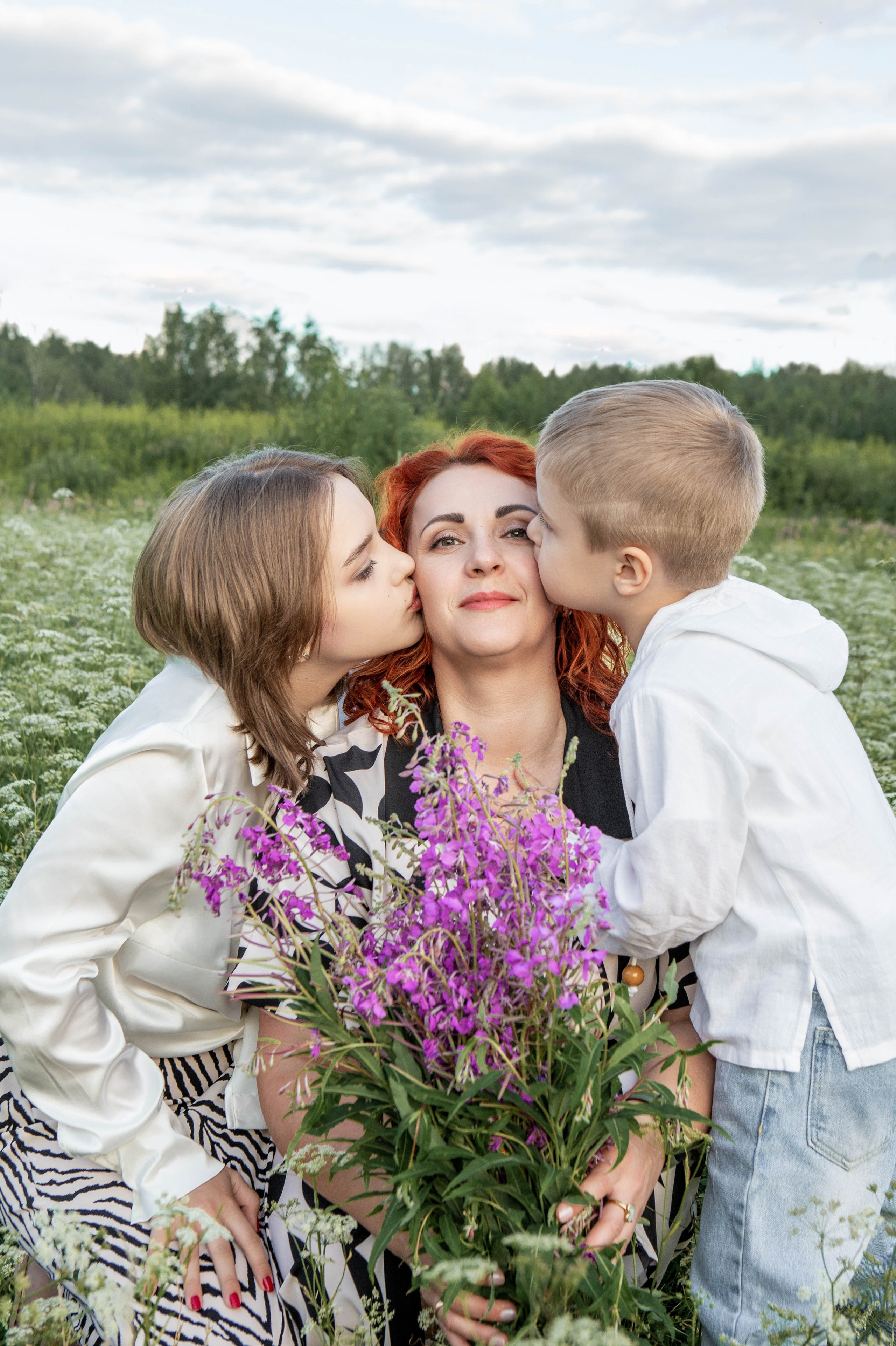 Мама и дети. Фотограф Екатерина Голицына