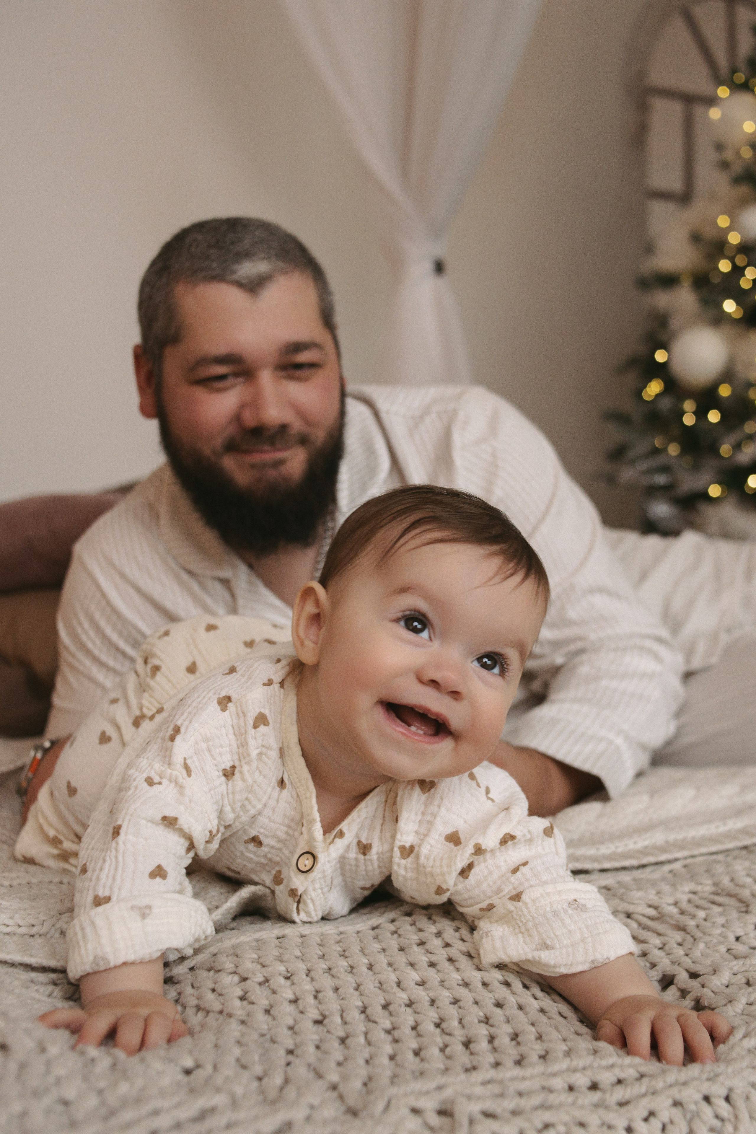 Ева и родители. Семейный фотограф Гульцовская Екатерина
