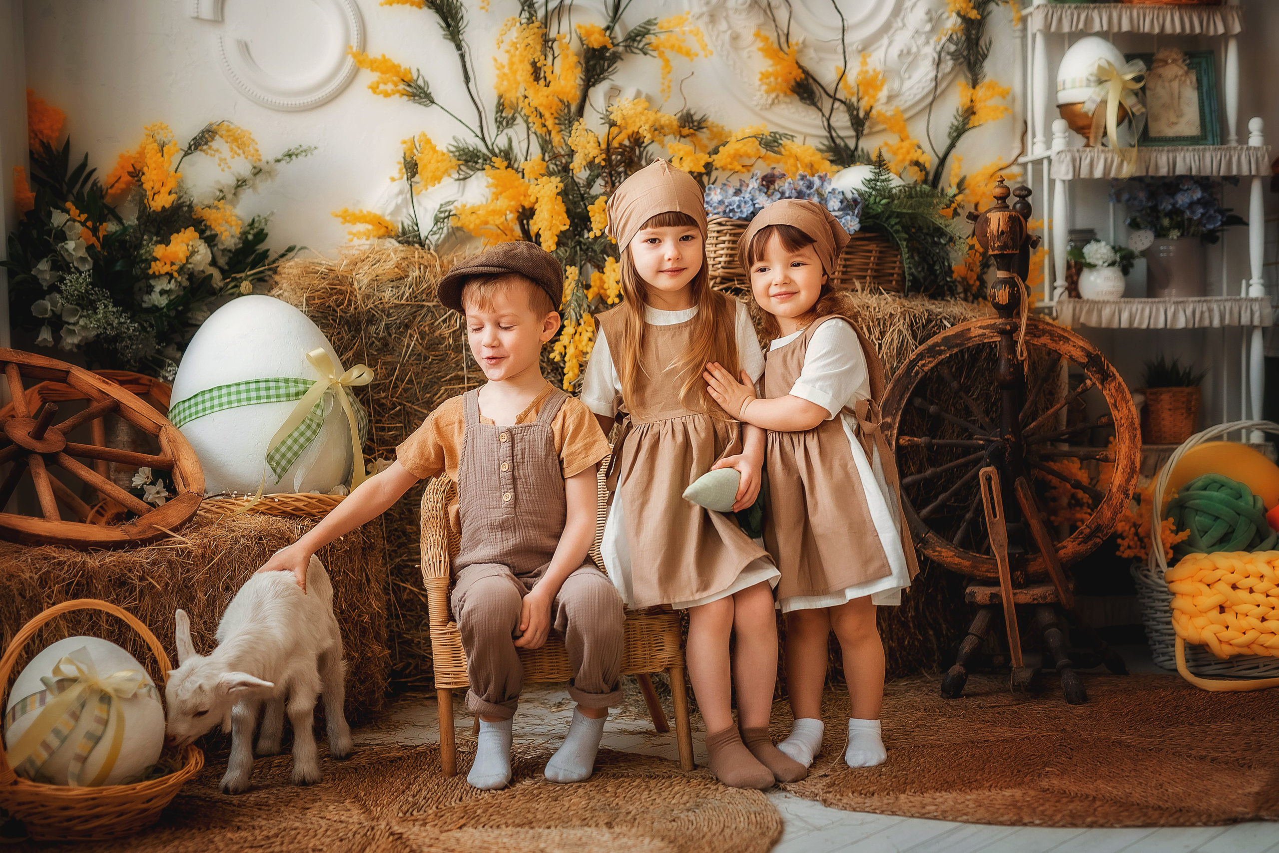 Пасхальная фотосессия с козленком. Семейный, детский фотограф в Воронеже Анна Никитина