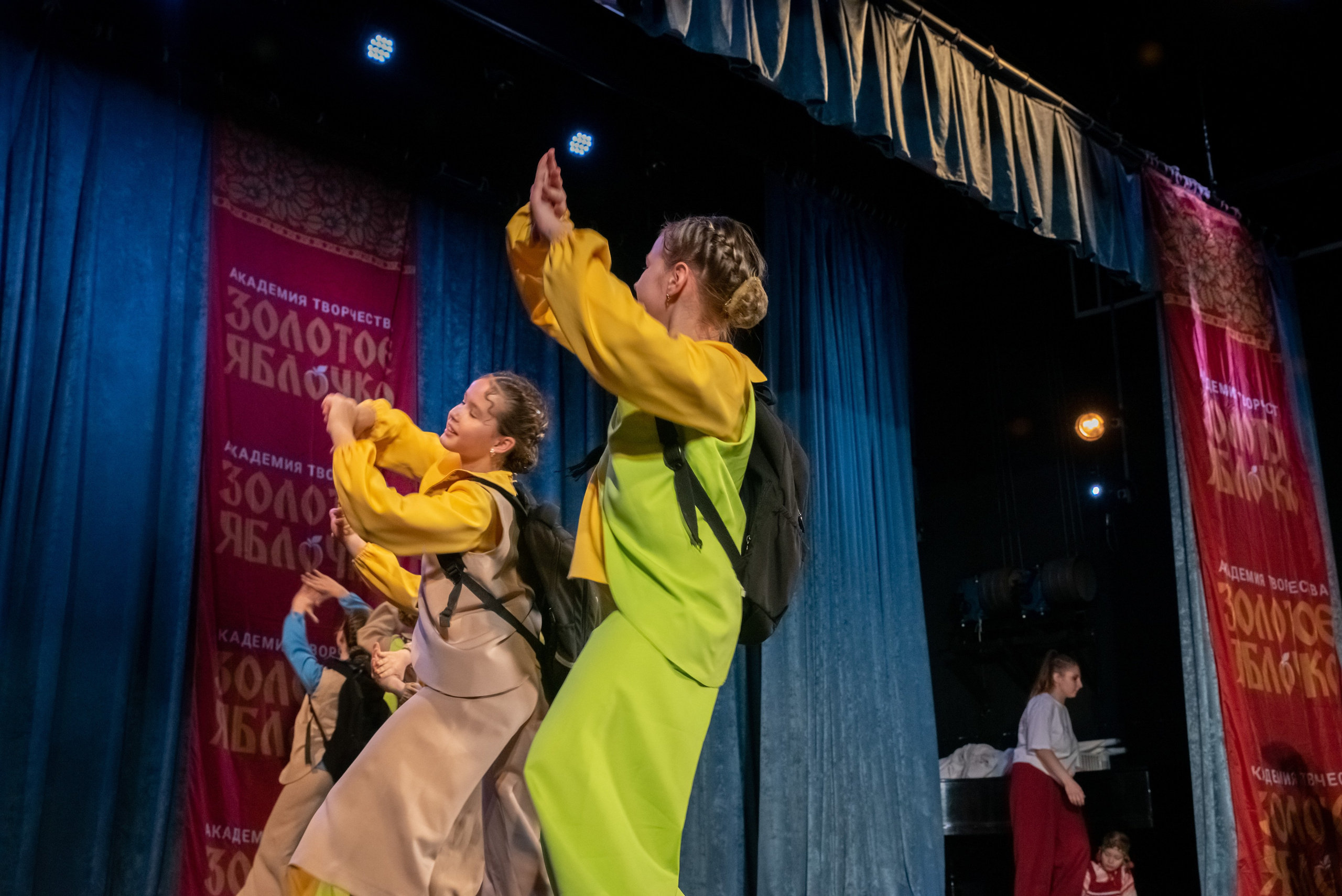 7 декабря, г. Выборг. Золотое яблочко