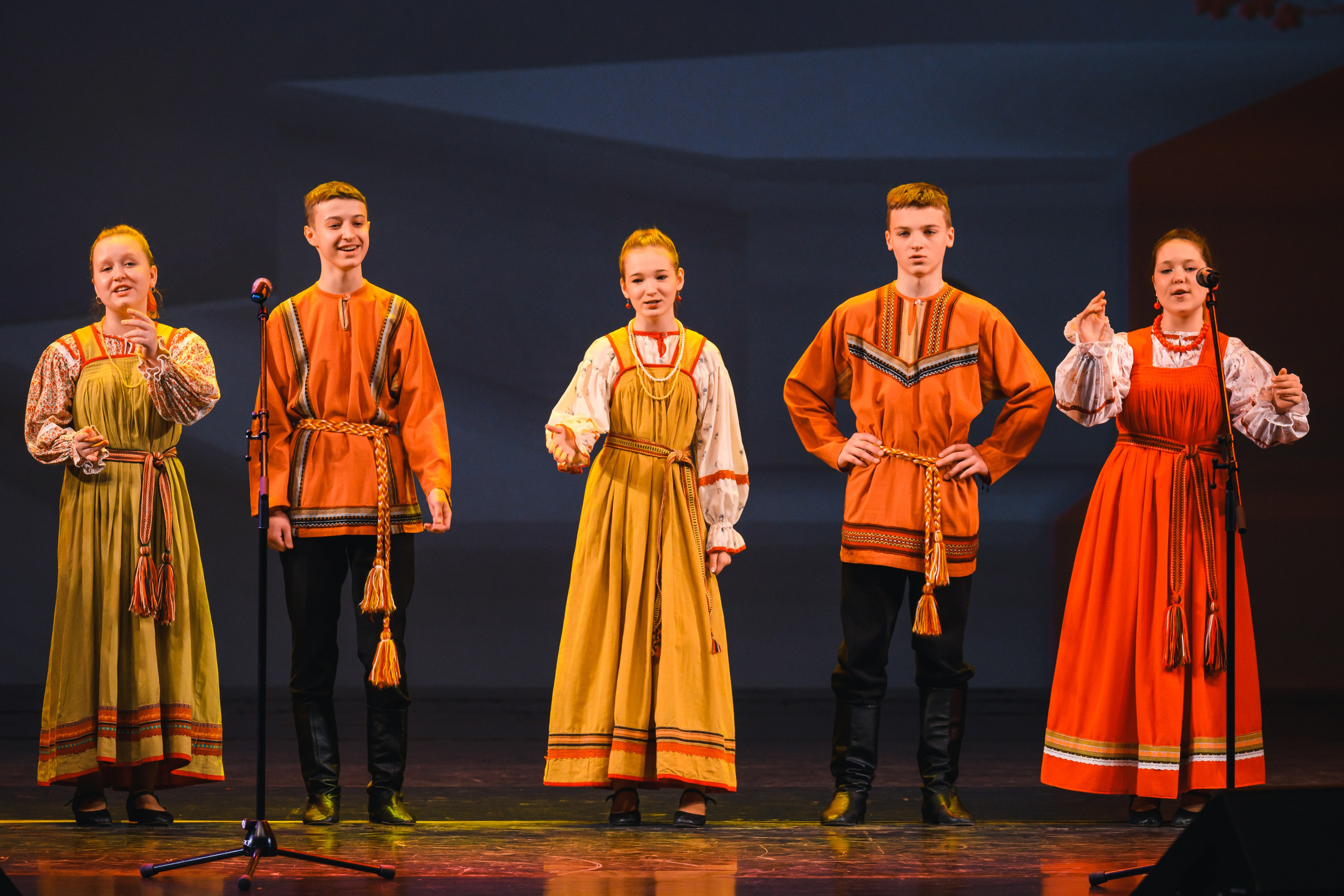 23 апреля, часть 1, БКЗ Октябрьский, г. Санкт-Петербург. Золотое яблочко