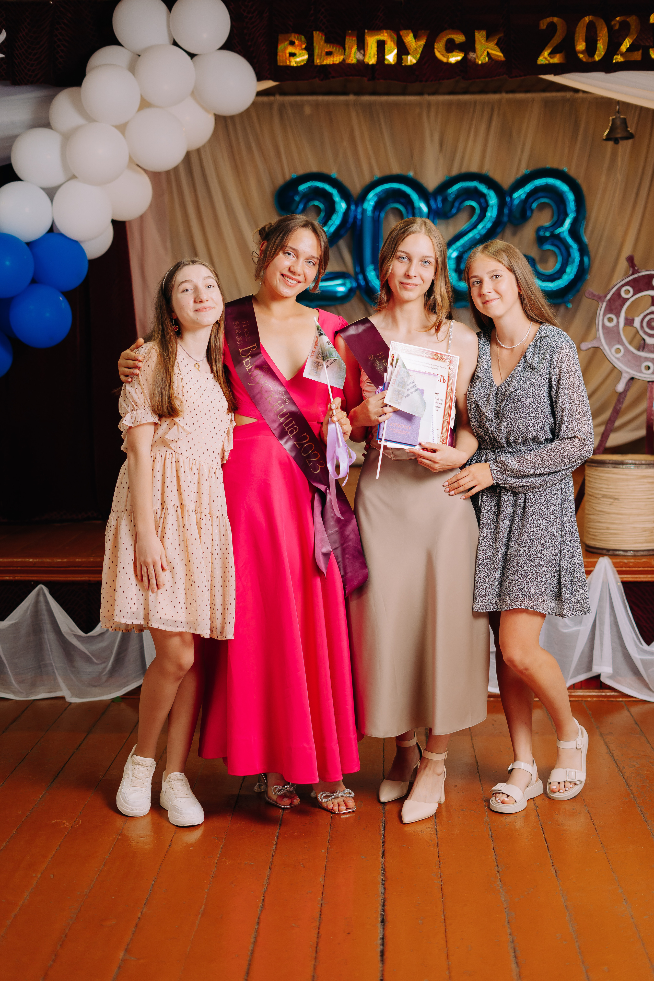 Выпускной 11 класс. Фотограф Торопец Кристина Абрамова Kanwellia photography