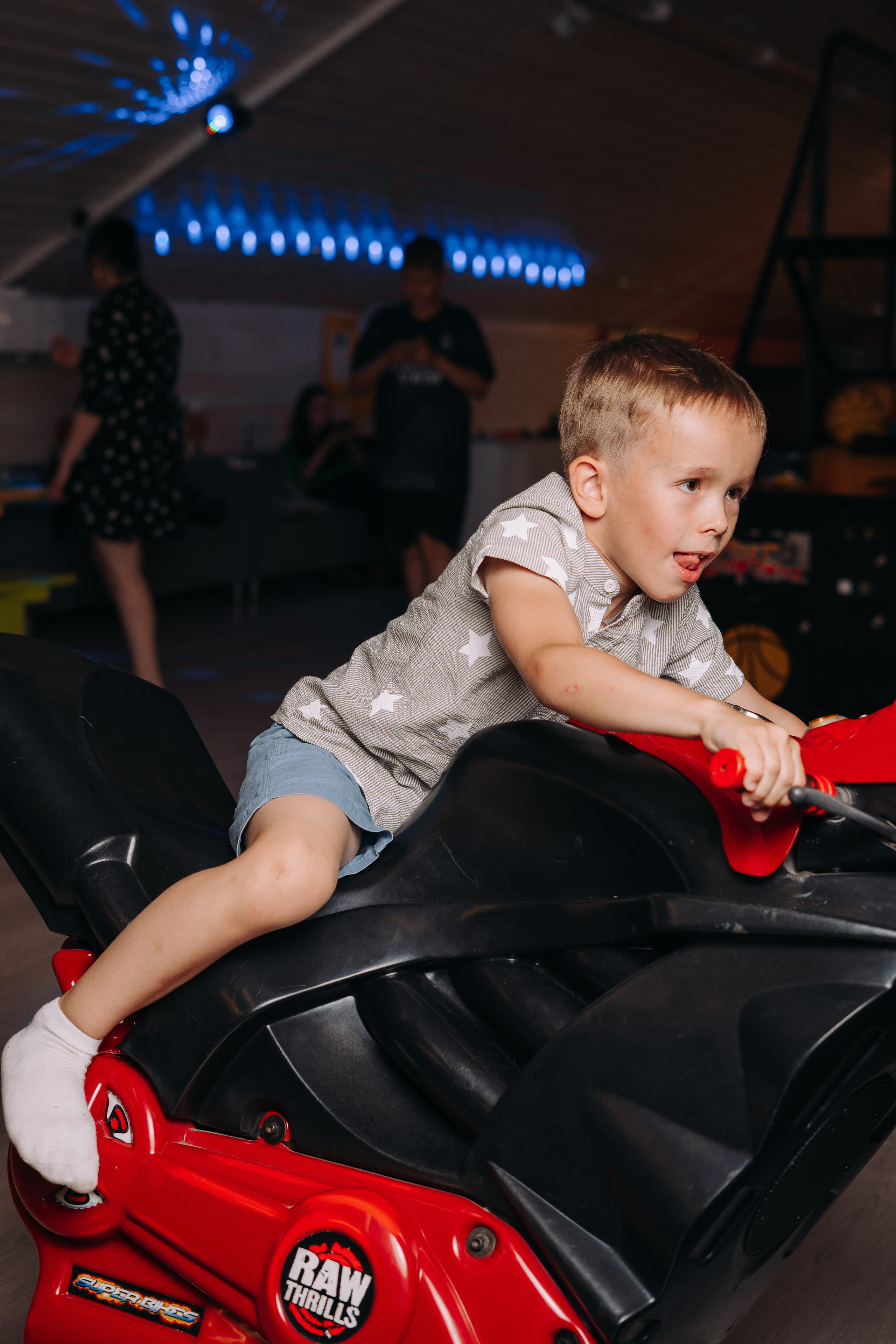 День рождения Льва. Фотограф Торопец Кристина Абрамова Kanwellia photography