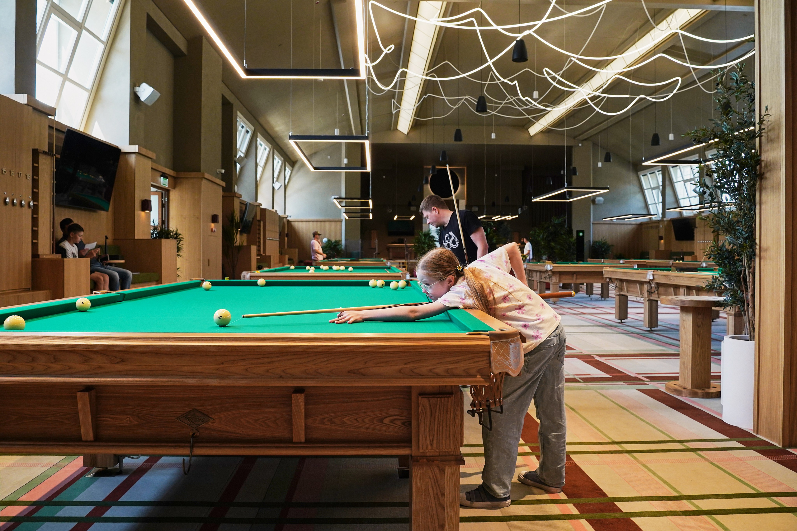 Бильярд Родина. Фотограф