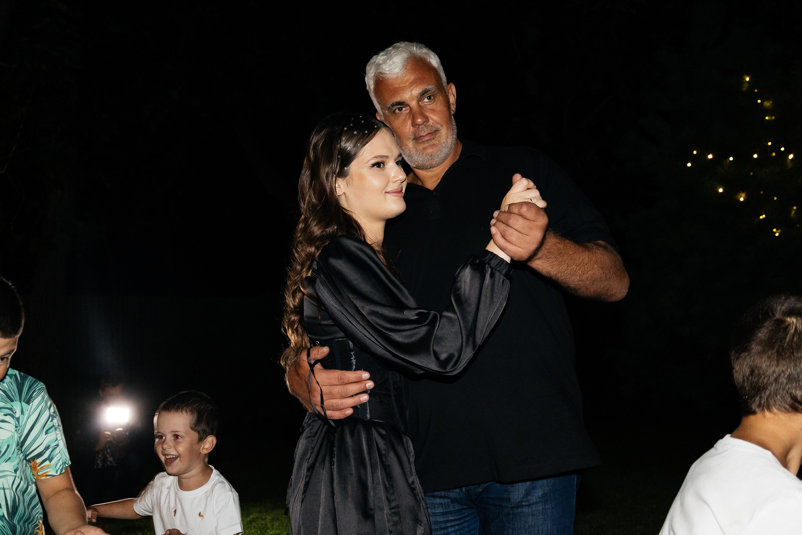 Махан и Нина. Главная