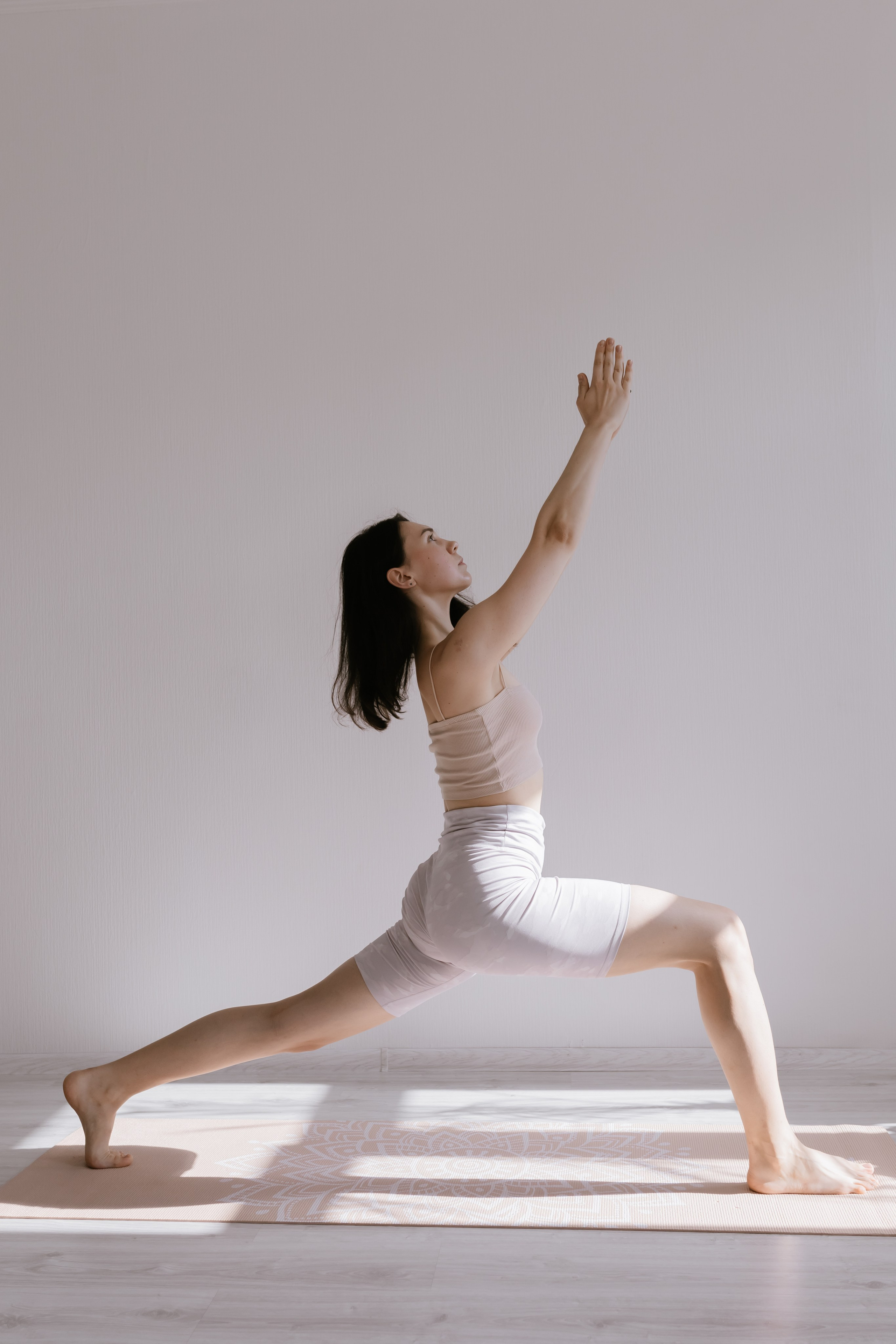 Студия йоги и растяжки SF studio. Свадебный и женский фотограф в Санкт-Петербурге Муртеева Екатерина