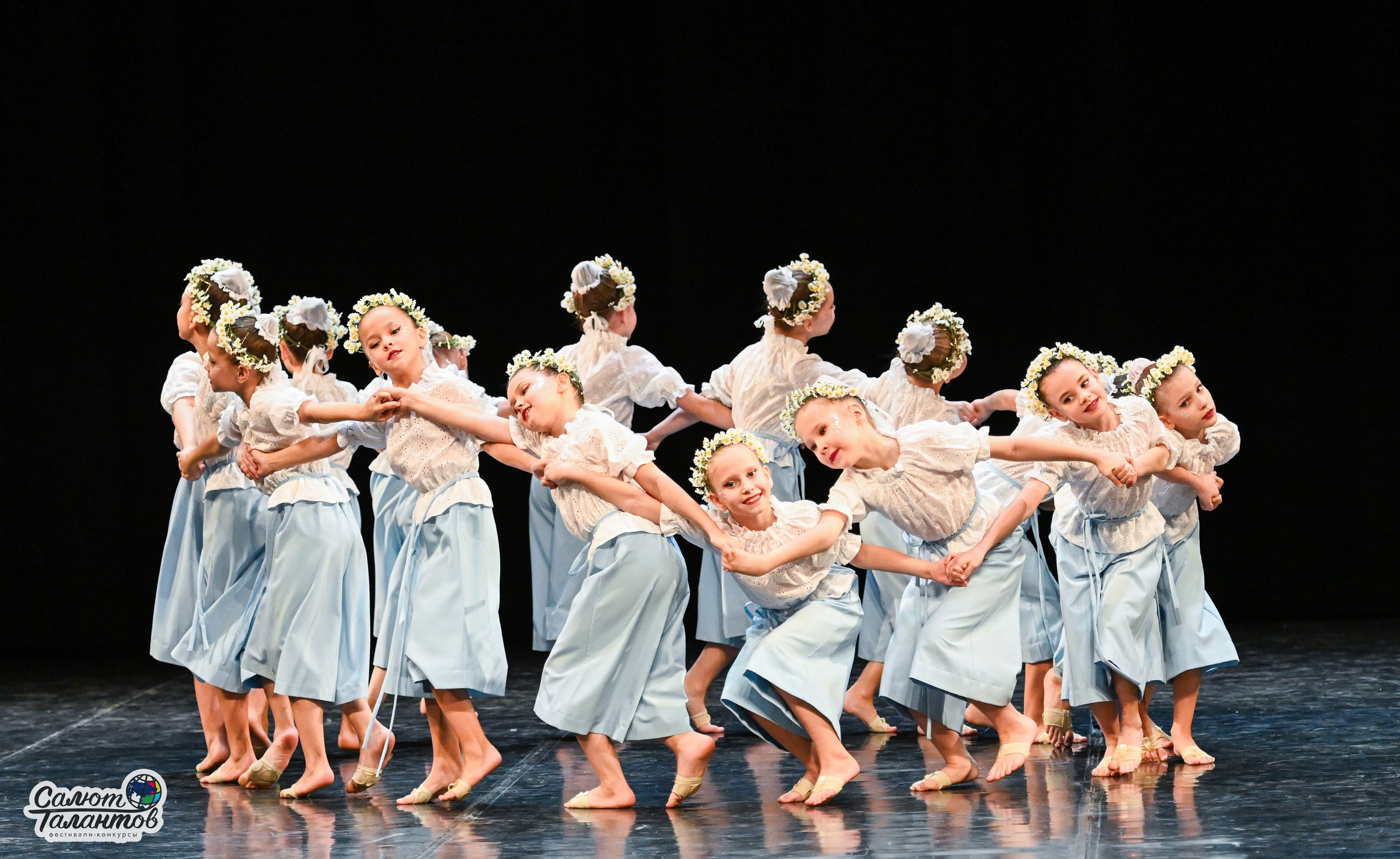 31.10.2024 6-й Международный Творческий Фестиваль-Конкурс «СЕРДЦЕ УРАЛА» г. Екб. Медиастудия Фото Концепт