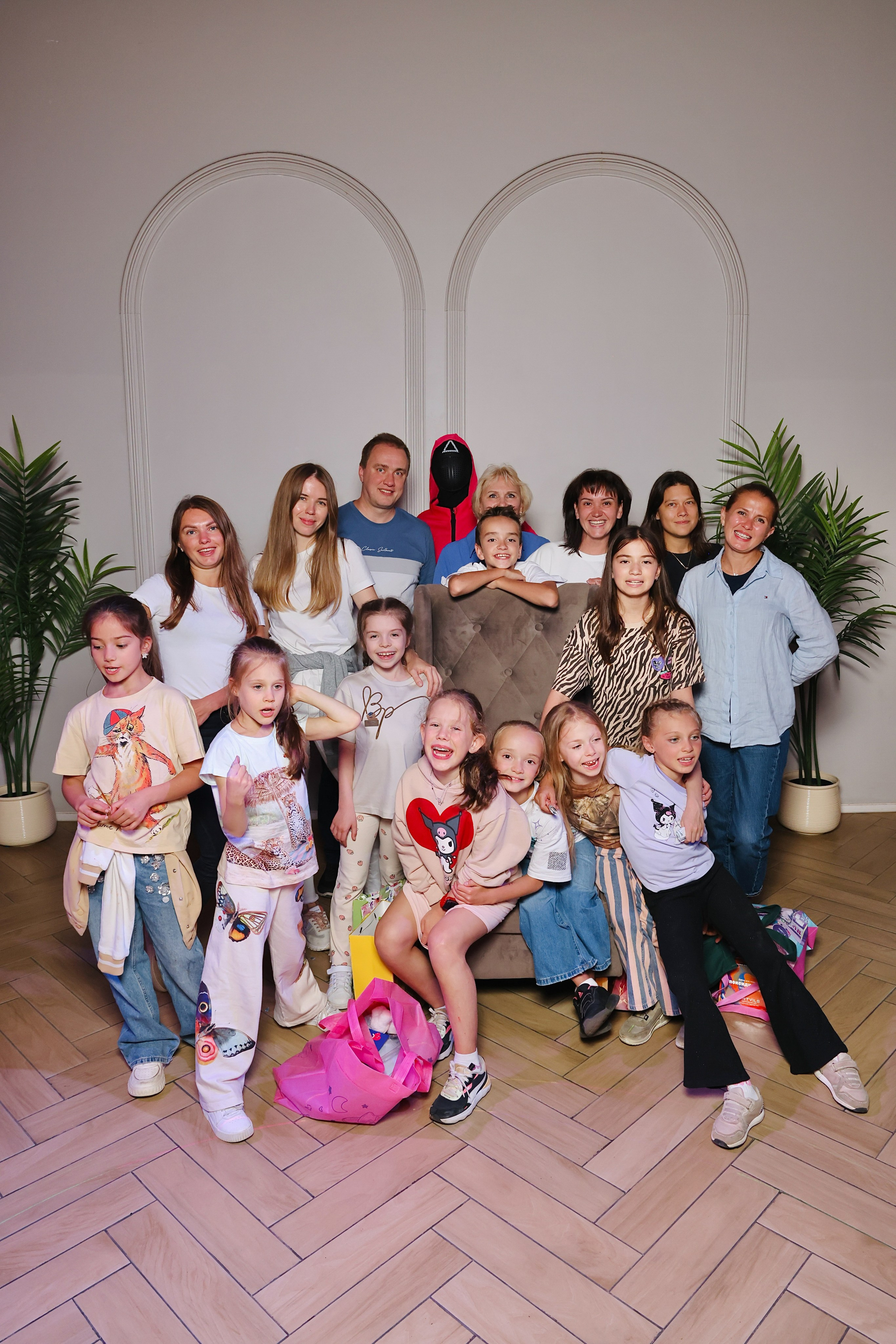 День рождения Ники и Софьи 8 и 12 лет. Фотограф Алексей Солопов