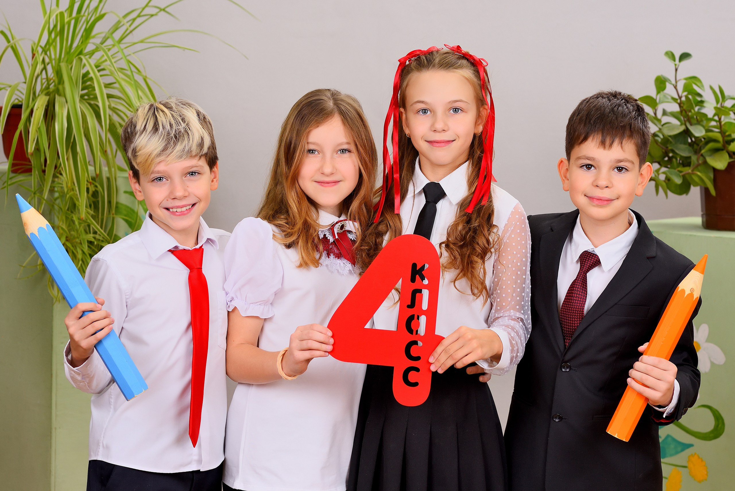 Комплект школьных фотографий с виньеткой. Фотограф в детский сад и школу | Выпускные альбомы | МОСКВА | РЕУТОВ