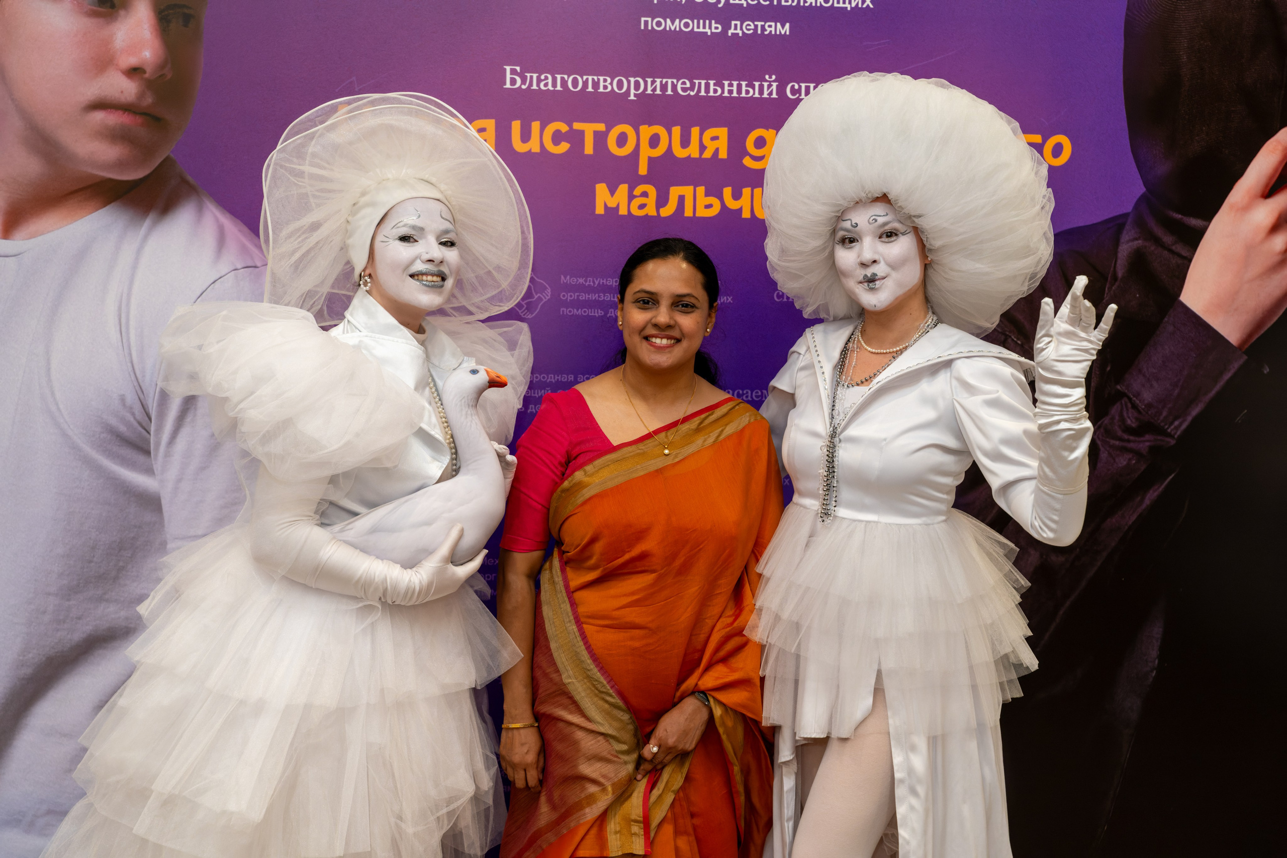 Съёмка благотворительного спектакля «Новая история деревянного мальчика». «Студия DRONAVT`s» — видеосъёмка и фотография г. Москва