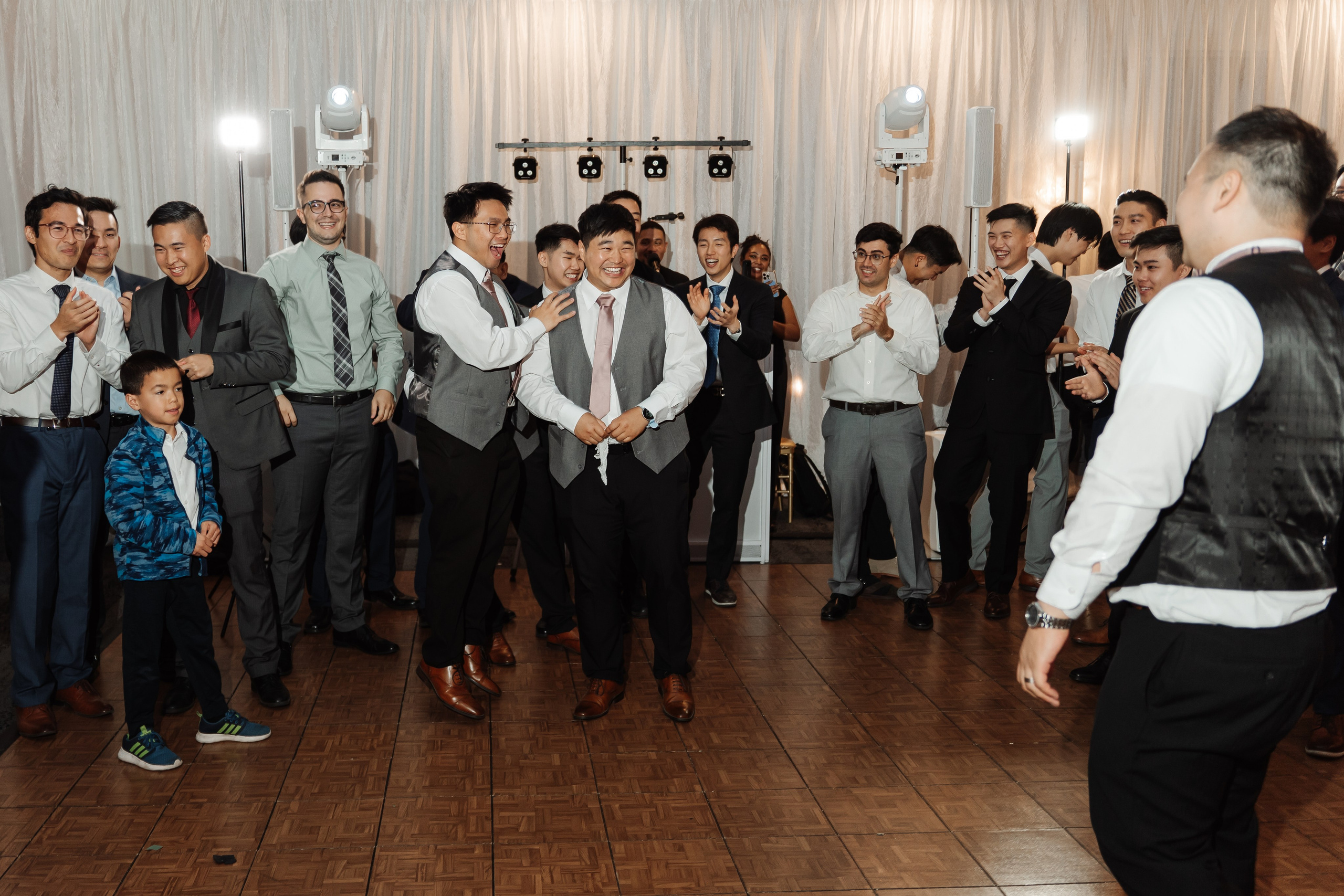 2025-08-16_AndreaChristopher. Ретушер Зенькевич Света