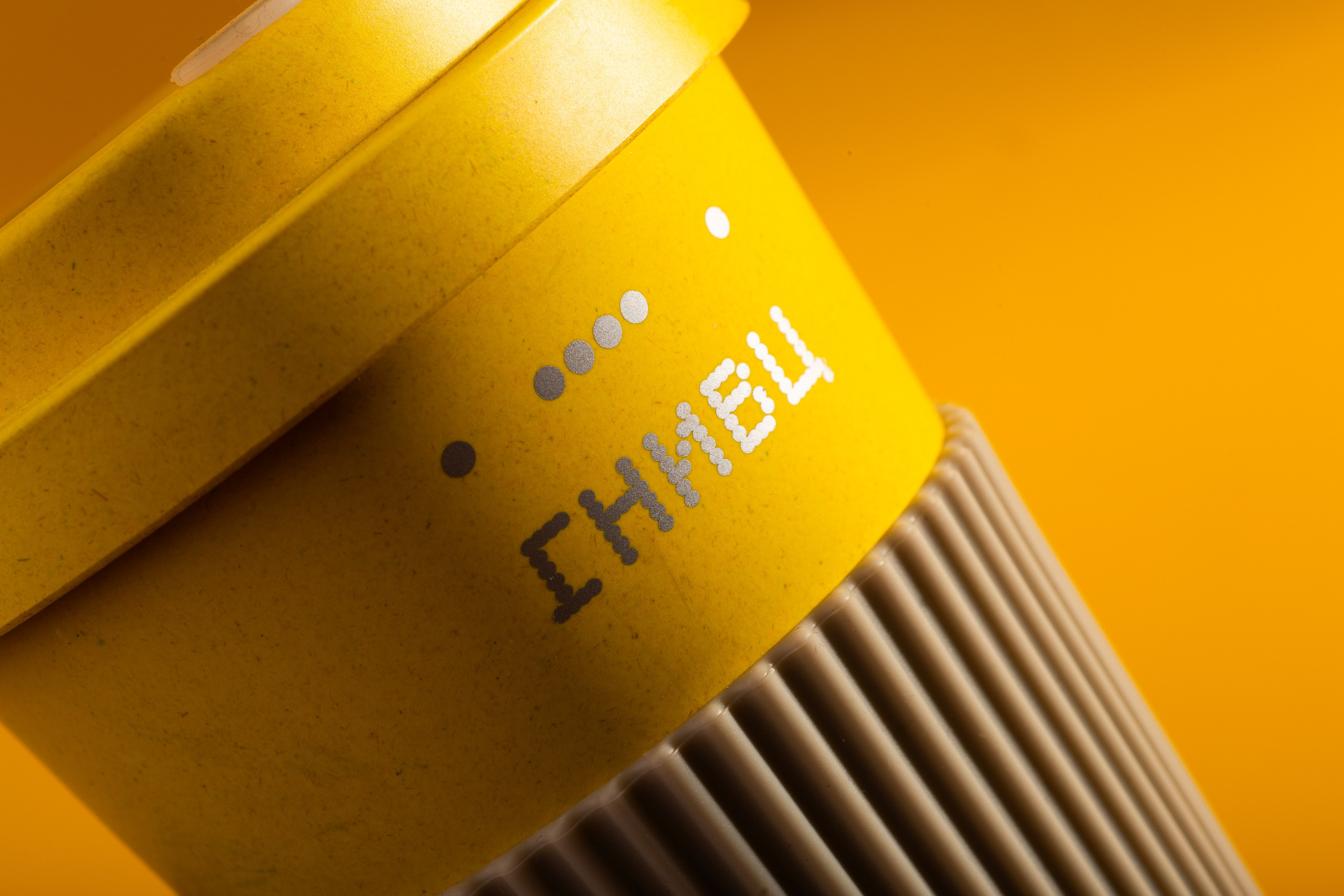 МЕРЧ. Предметный фотограф в Санкт-Петербурге Иван Сапрыкин