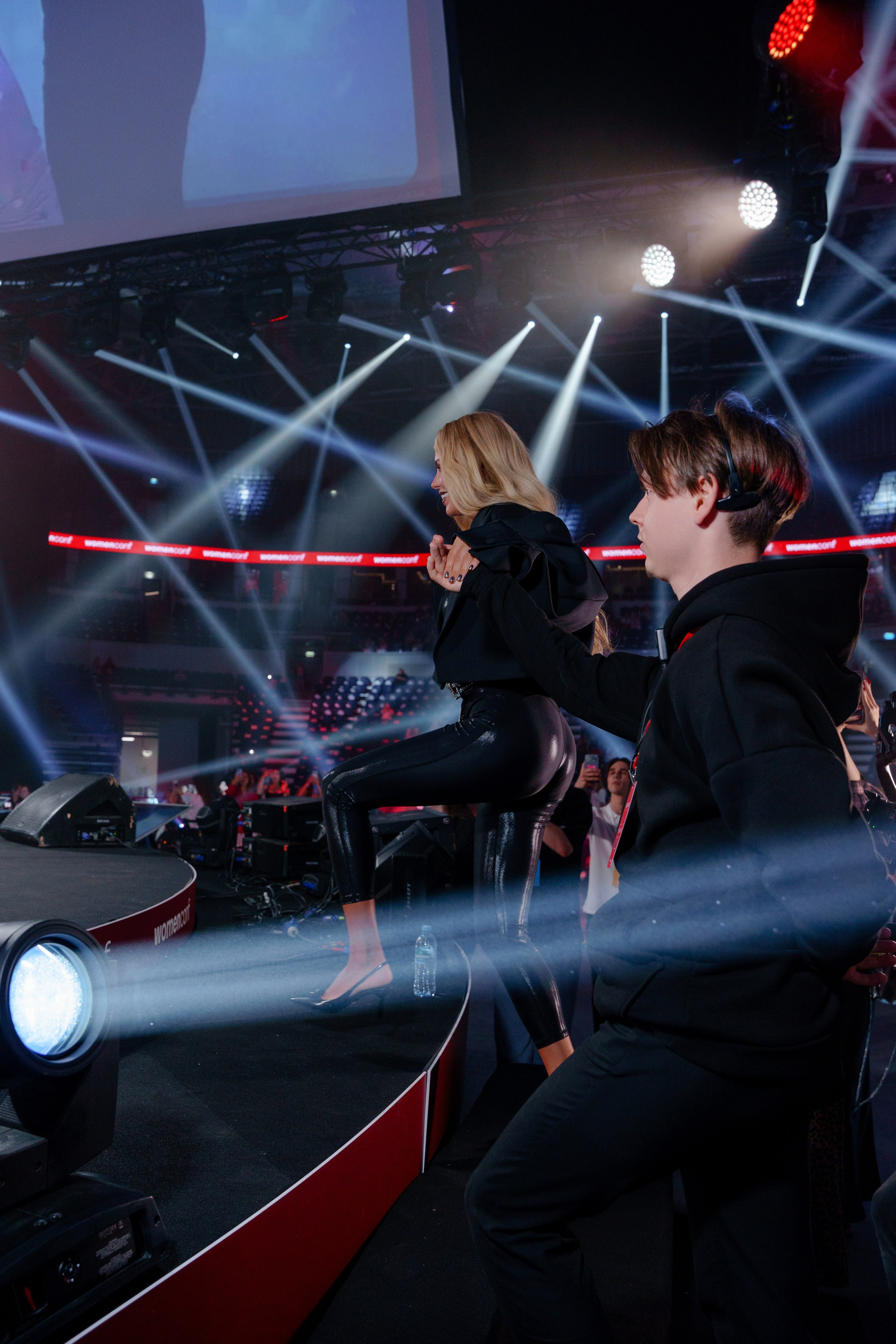 Фотограф на самую масштабную женскую конференцию в России WomenConf. Репортажный фотограф Москва Сергей Дружинин