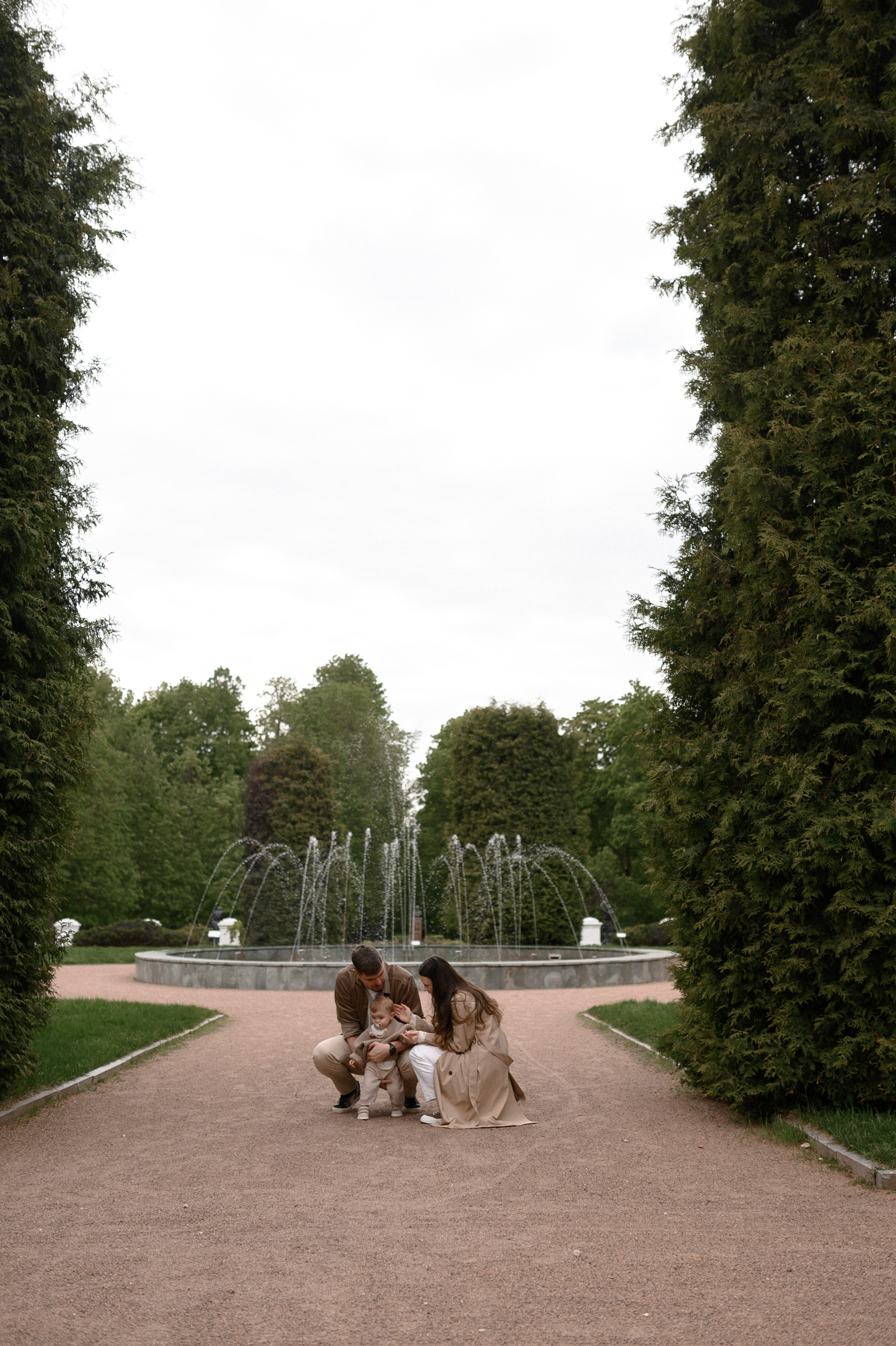 Даня, Лида и Эмма. Прогулка по усадьбе. Семейный и свадебный lifestyle-фотограф в Москве Мария Петрова