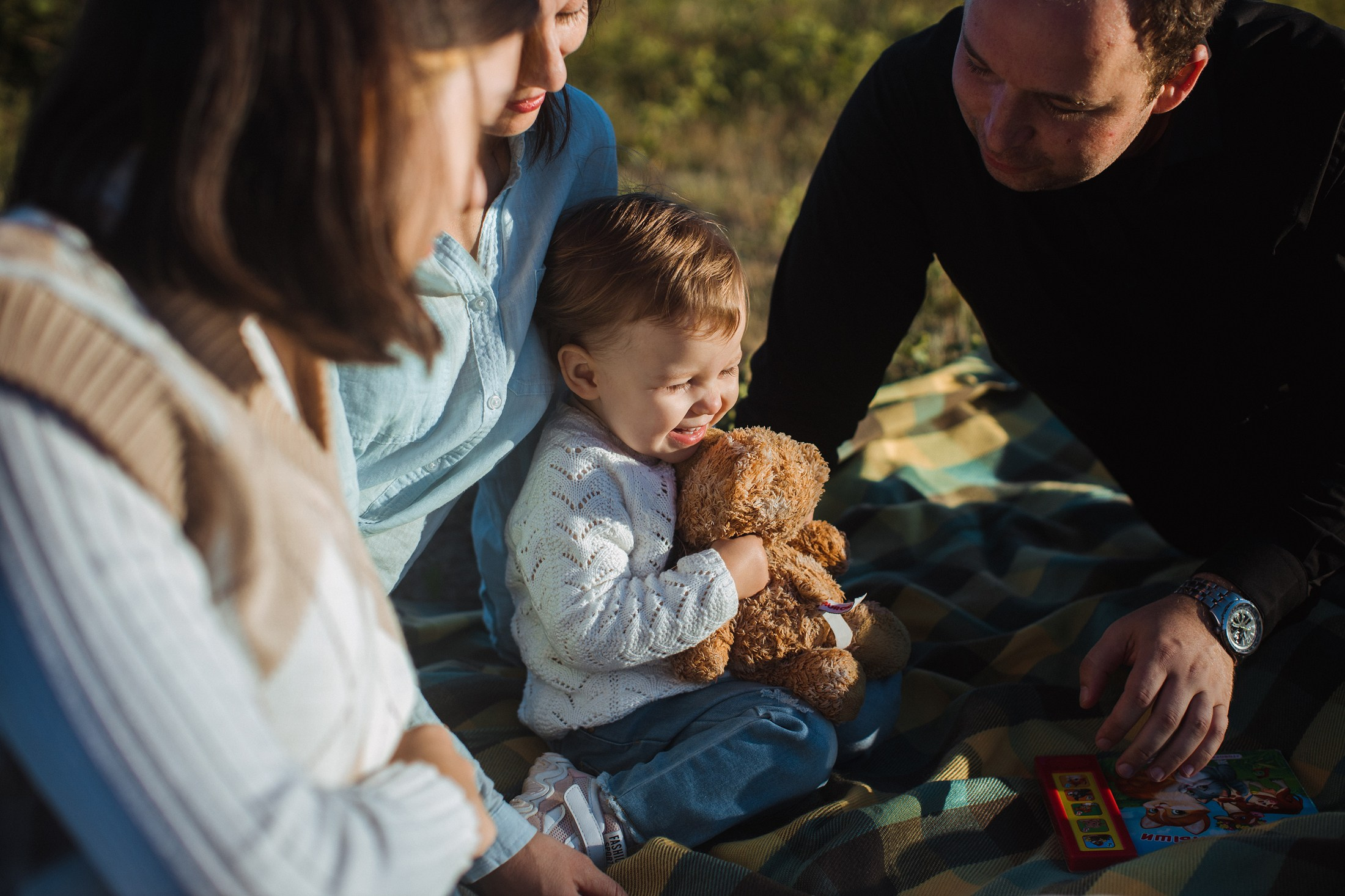 Семья Прохожих. Фотографы в городе Волгограде — Людмила Агеева и Алексей Околелов