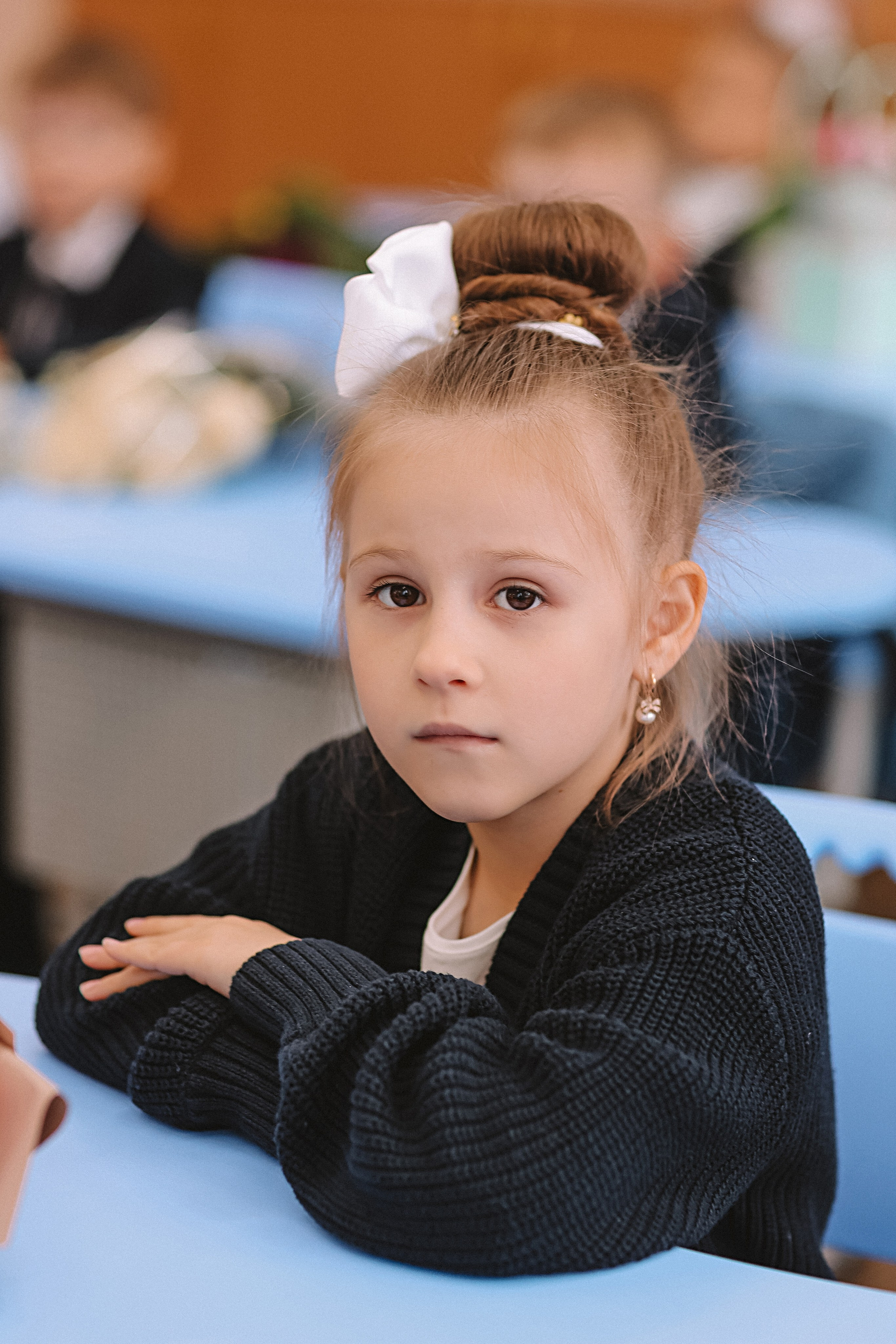 1 сентября линейка+кл час+портреты. Семейный фотограф Тюмень, фотограф на роды Салмина Мария