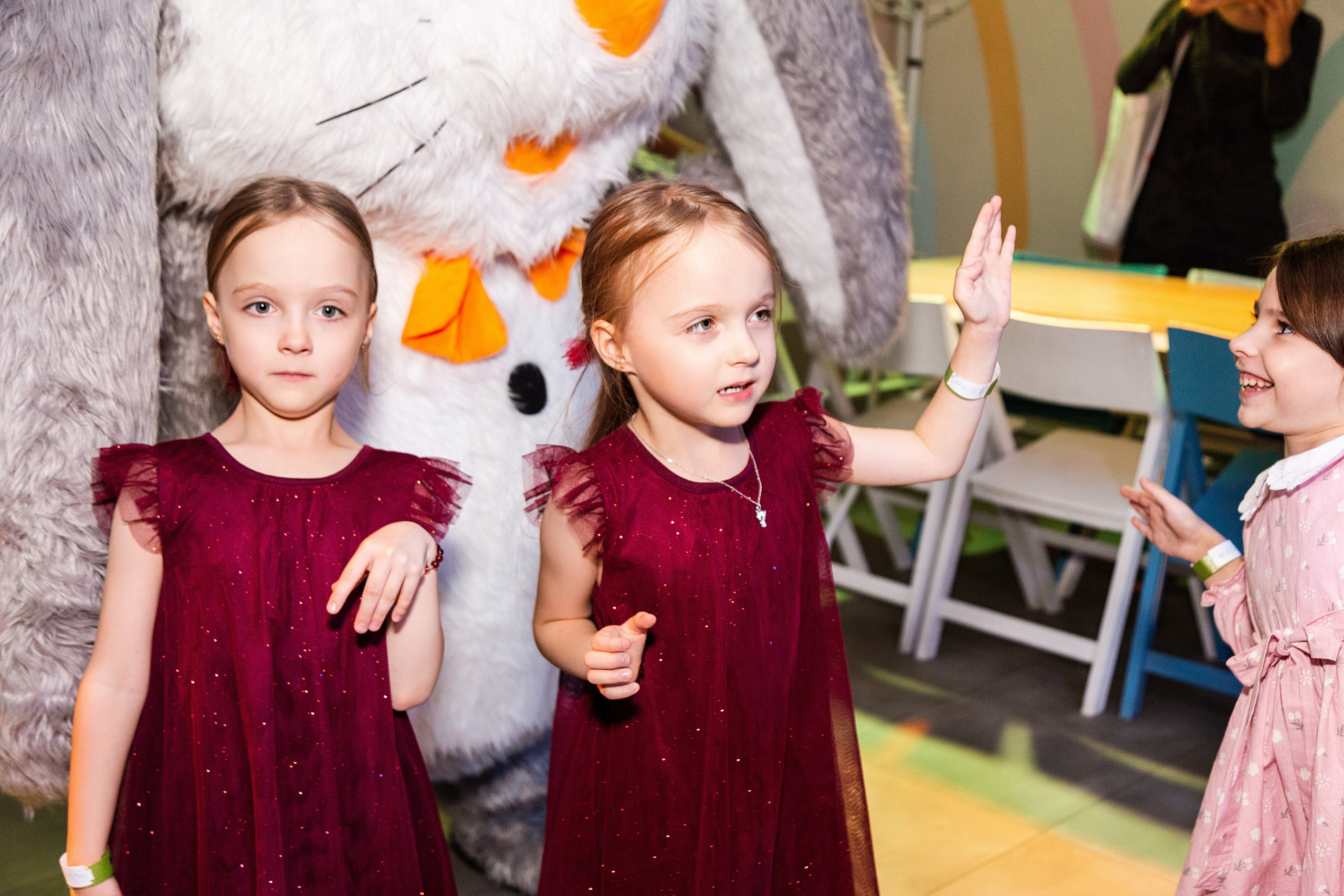 Лиде и Лизе 6 лет. Детский фотограф видеограф в Хабаровске Михаил Орлов