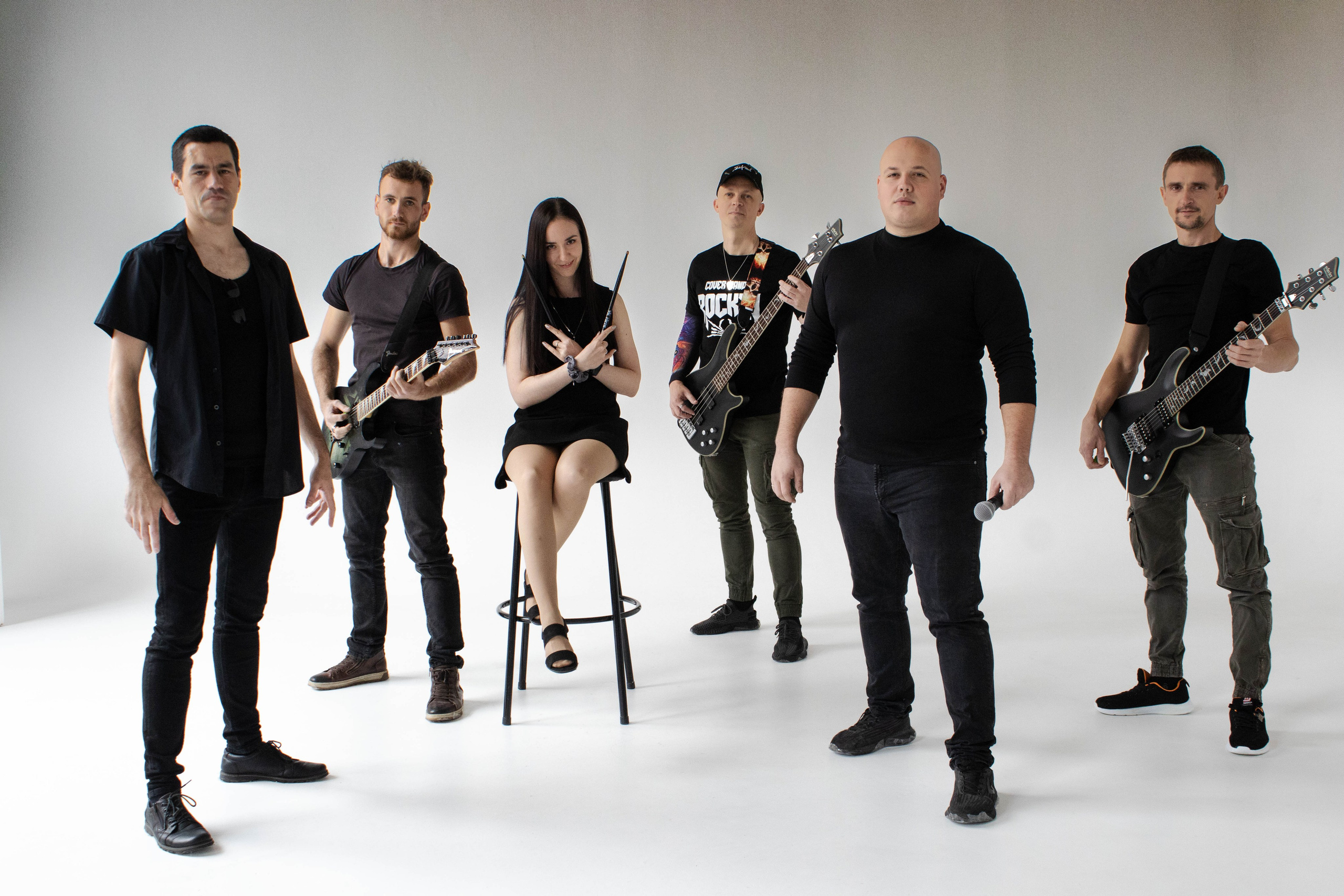 СТУДИЯ. Уличный фотограф Города N