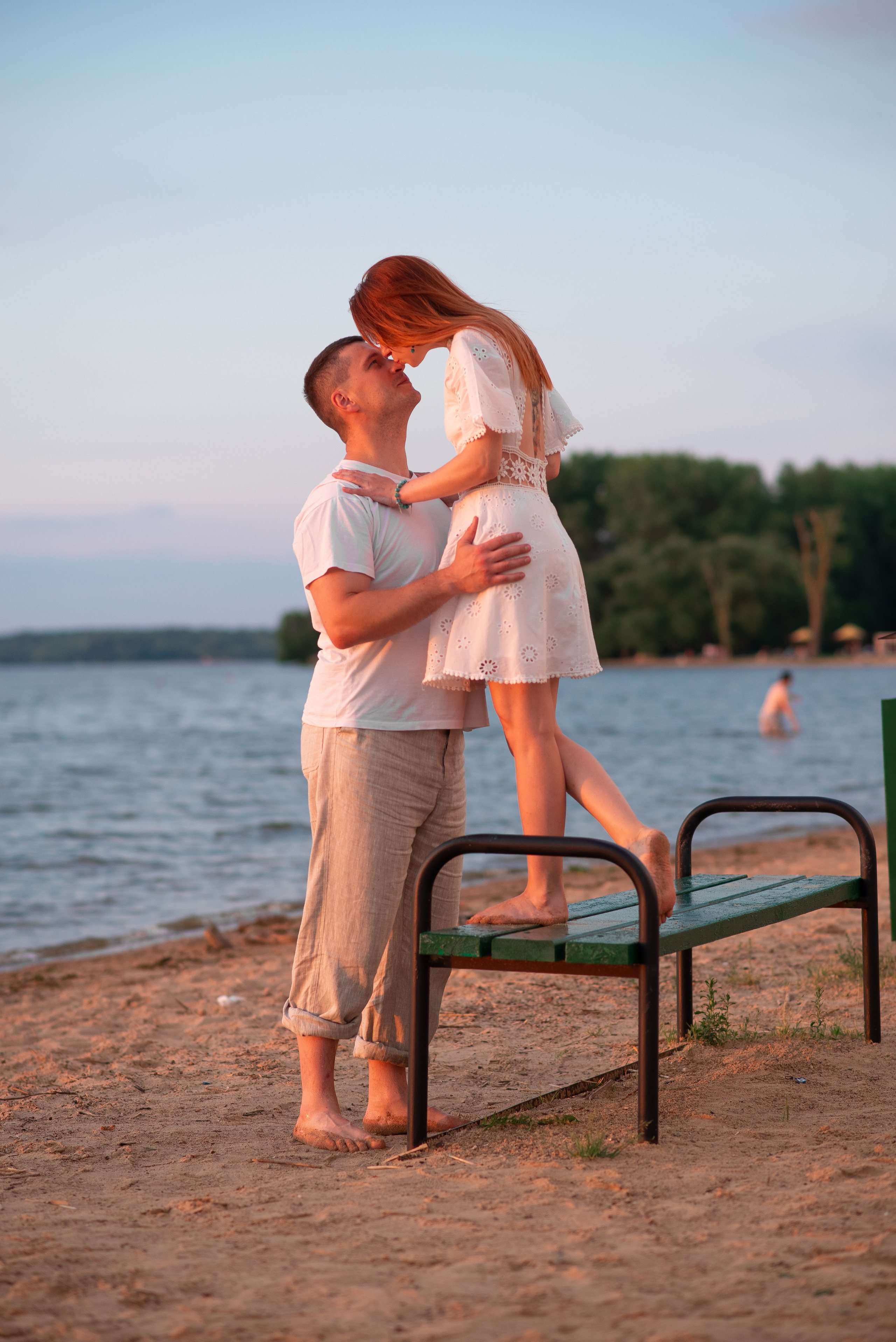 Оксана+Саша на Минском с крыльями. Семейный фотограф на выписку из роддома и крещение Минск Настя Гришук