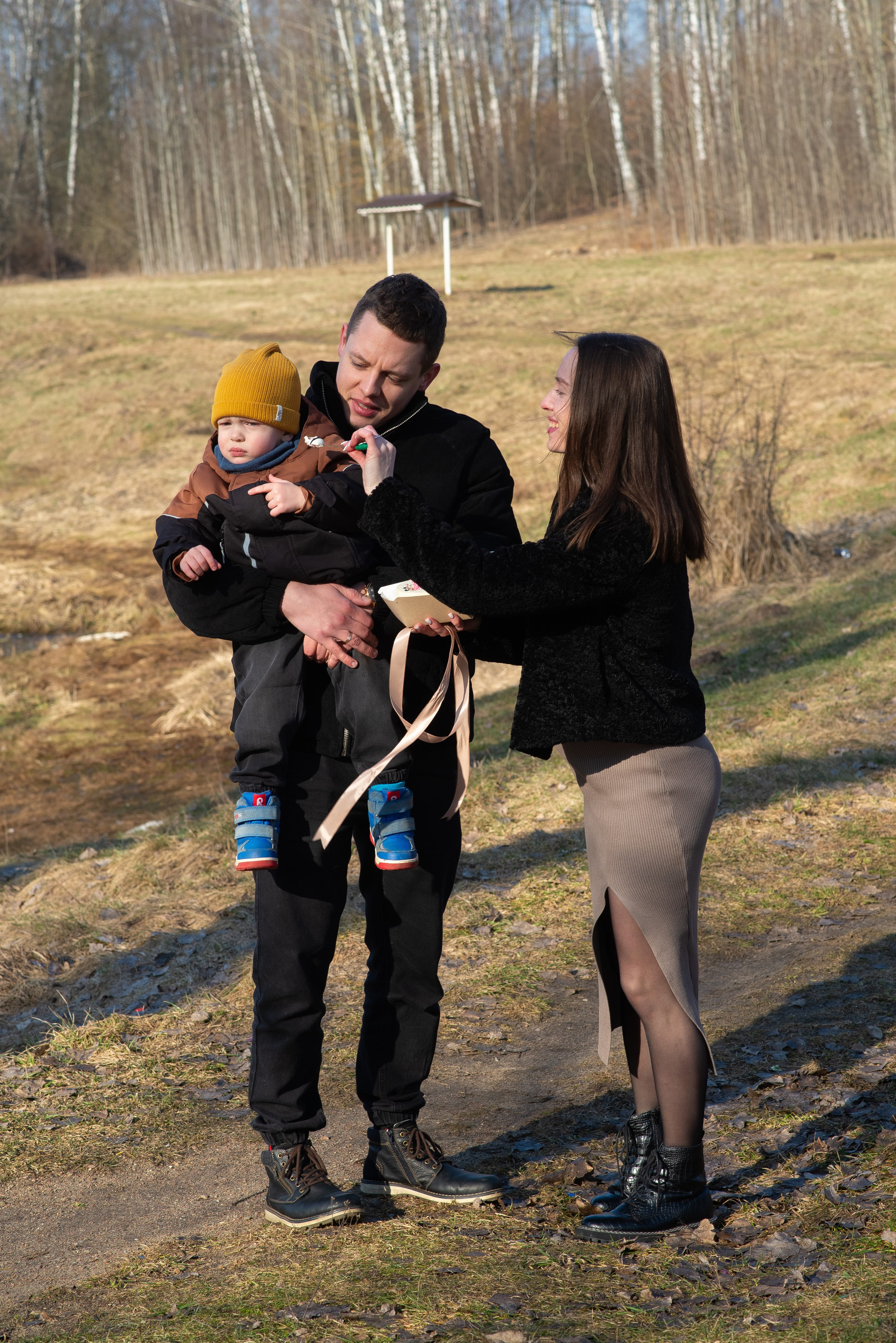 Екатерина, Артем и Родион. Семейный фотограф на выписку из роддома и крещение Минск Настя Гришук